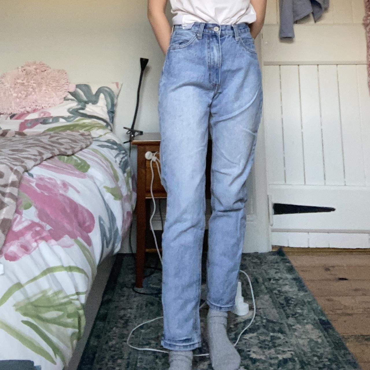 Depop best sale mom jeans