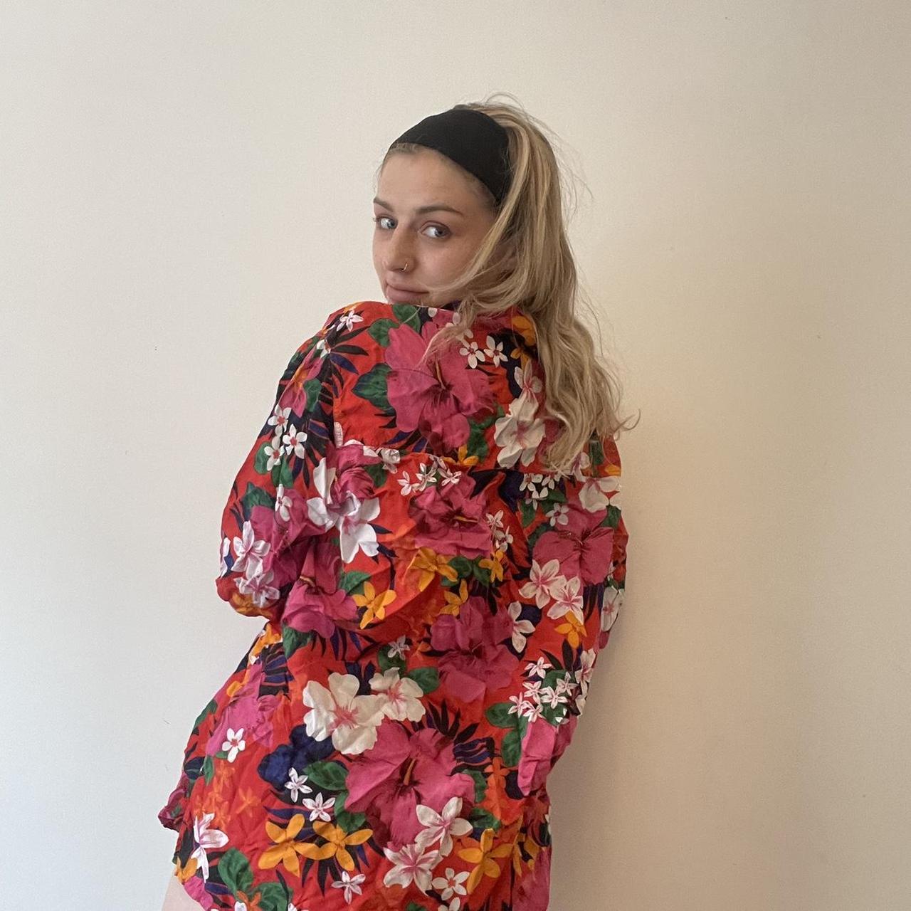 item listed by sophalicec