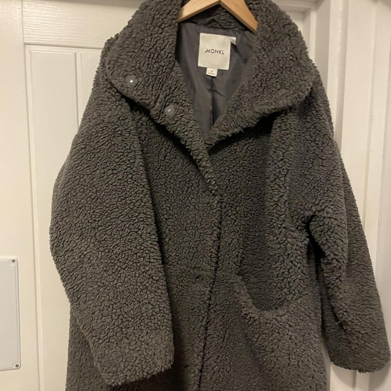item listed by sophalicec