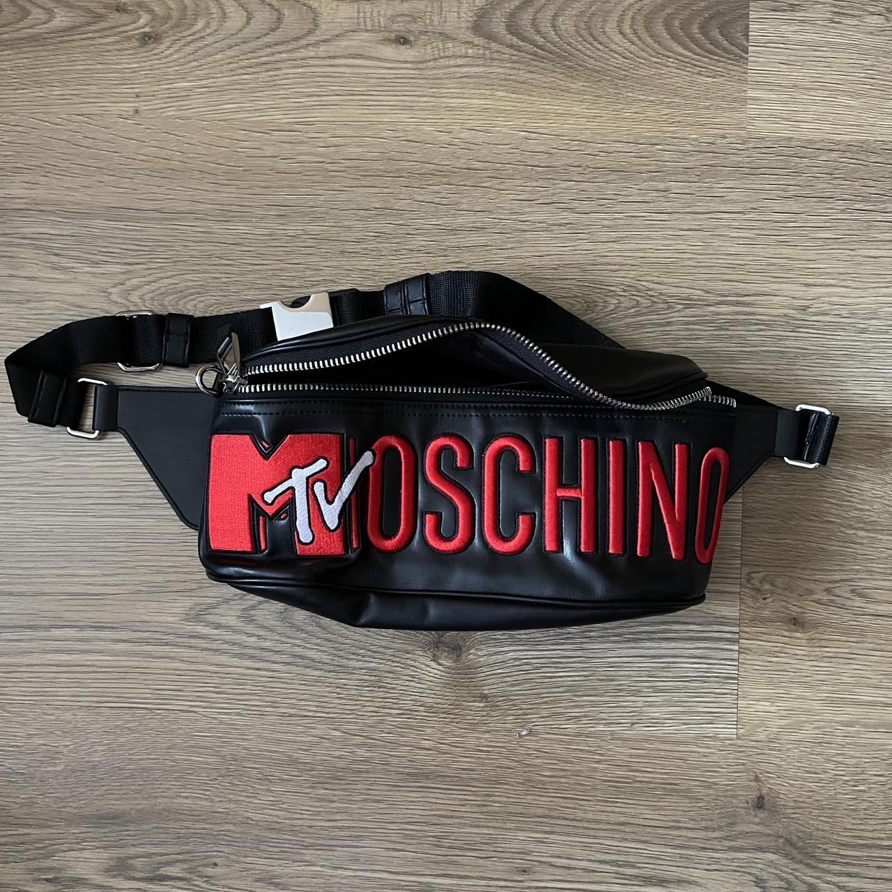 Hm moschino shop belt bag