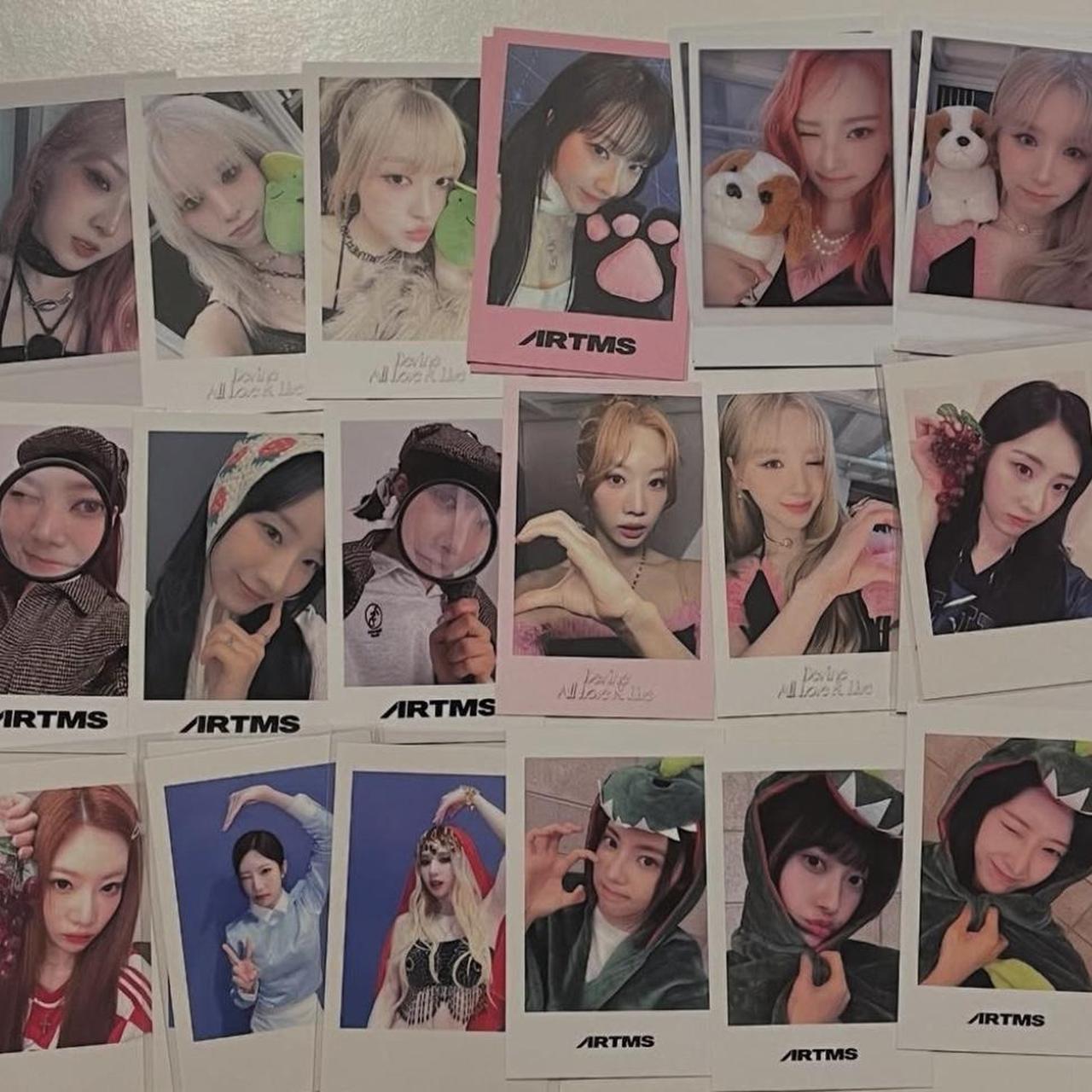 LOONA ARTMS Jinsoul Max & Match signed fansign page, | Depop