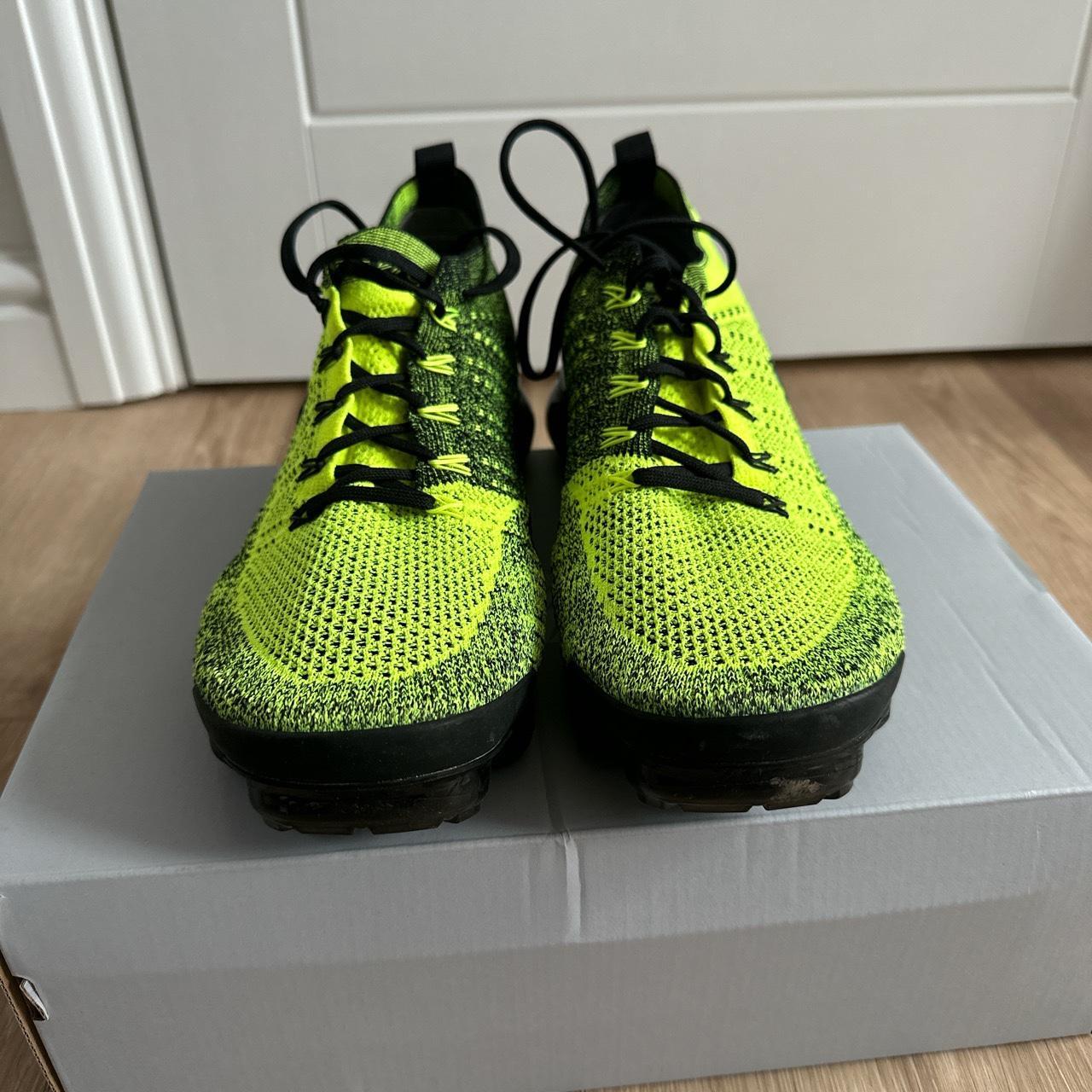 vapormax 2 neon green