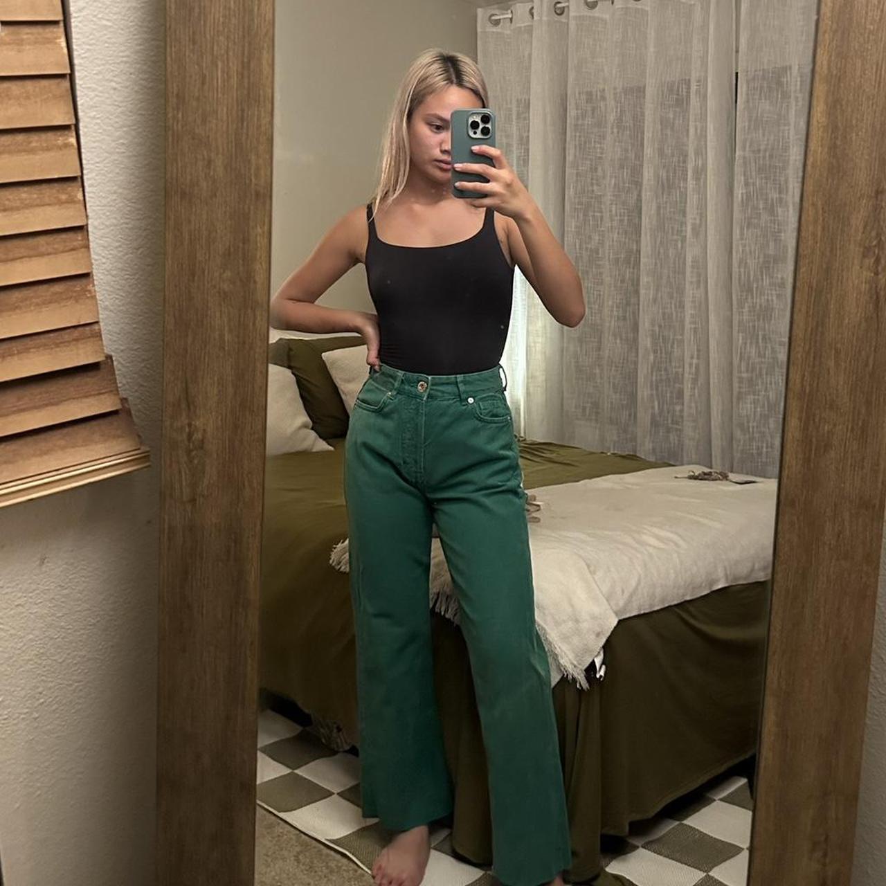 High waisted Green pants Zara size 2 - Depop