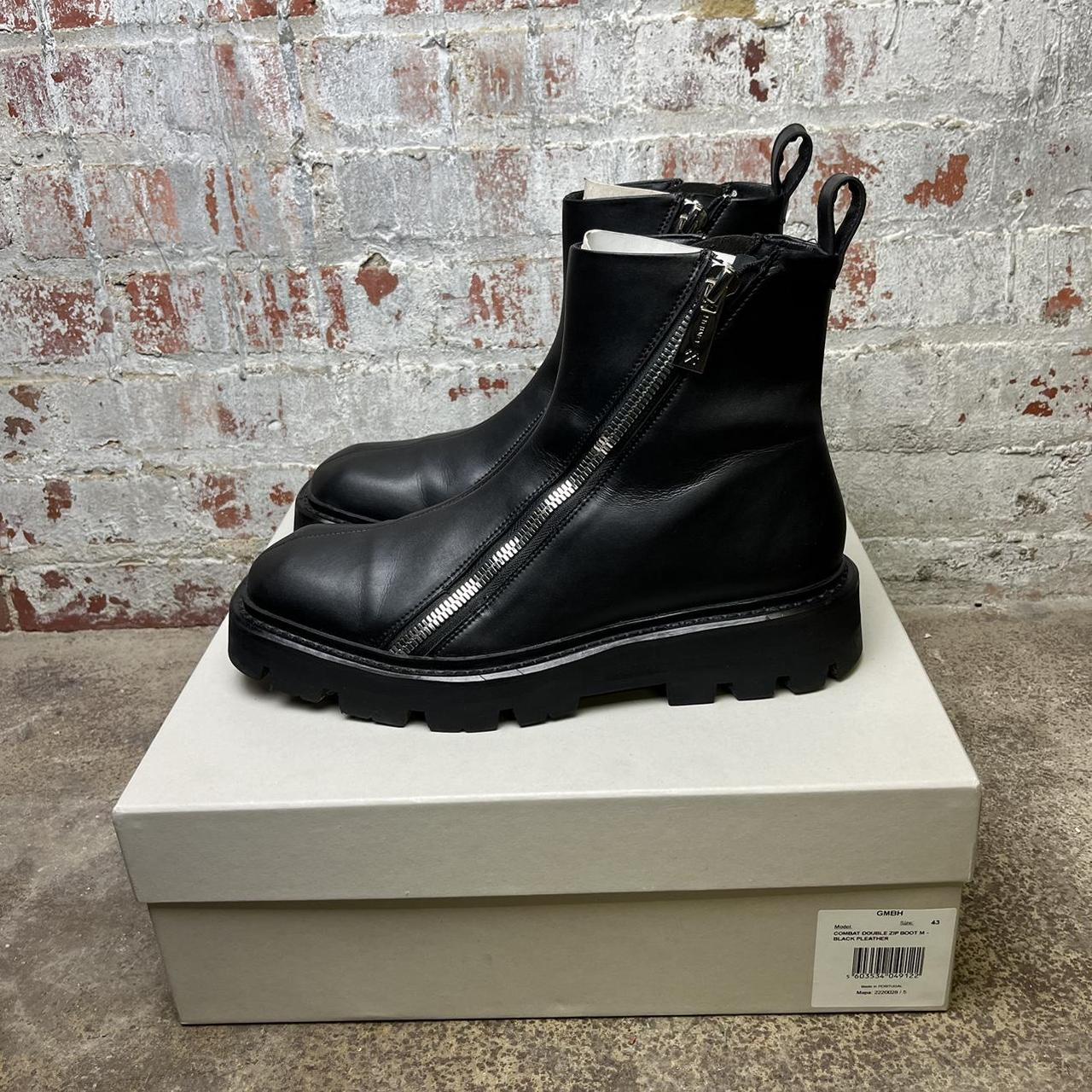 GmbH Men's Black and Silver Boots (3)