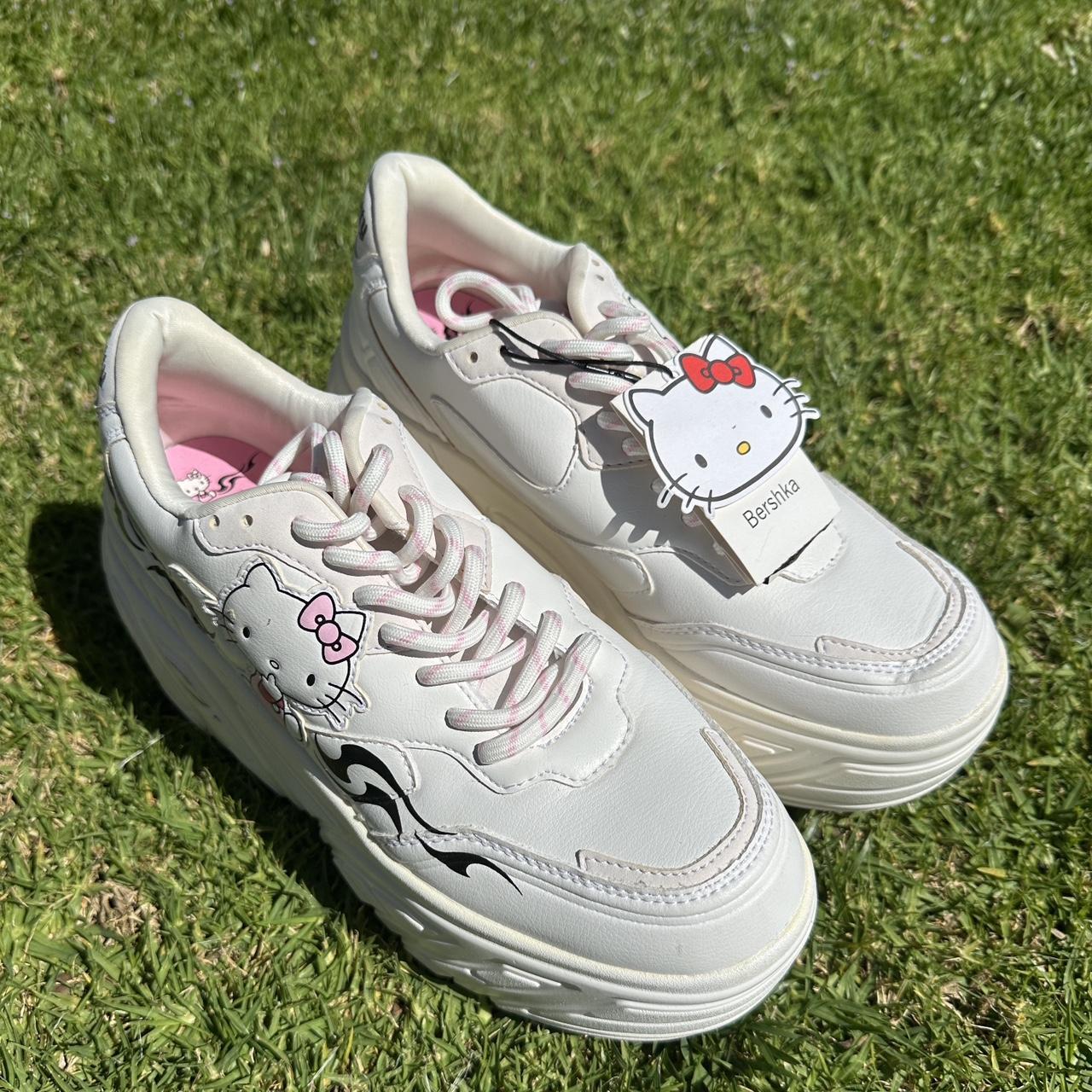 bershka hello kitty platforms