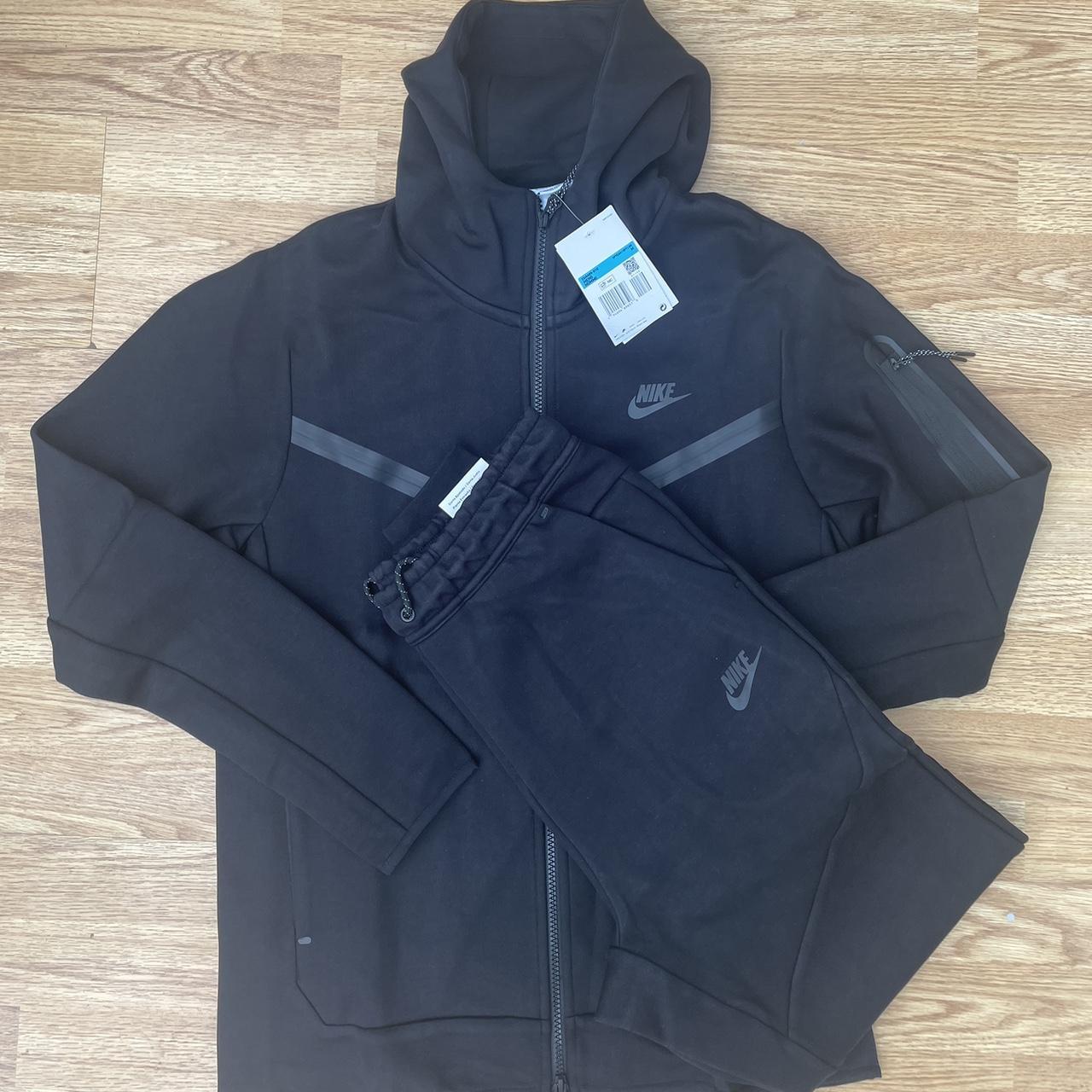 fleece tech nike tracksuit
