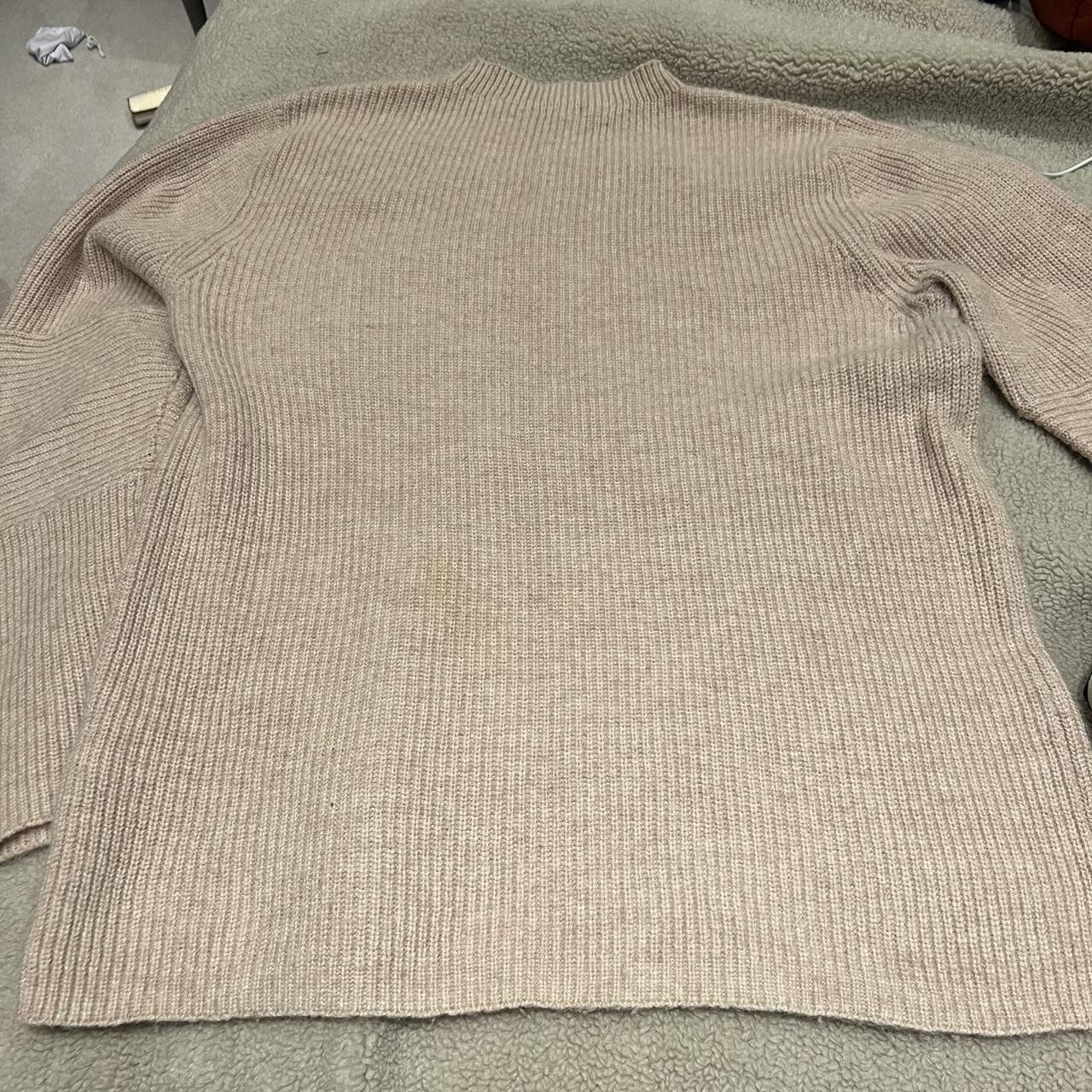 Reiss Women's Cream and Pink Jumper | Depop