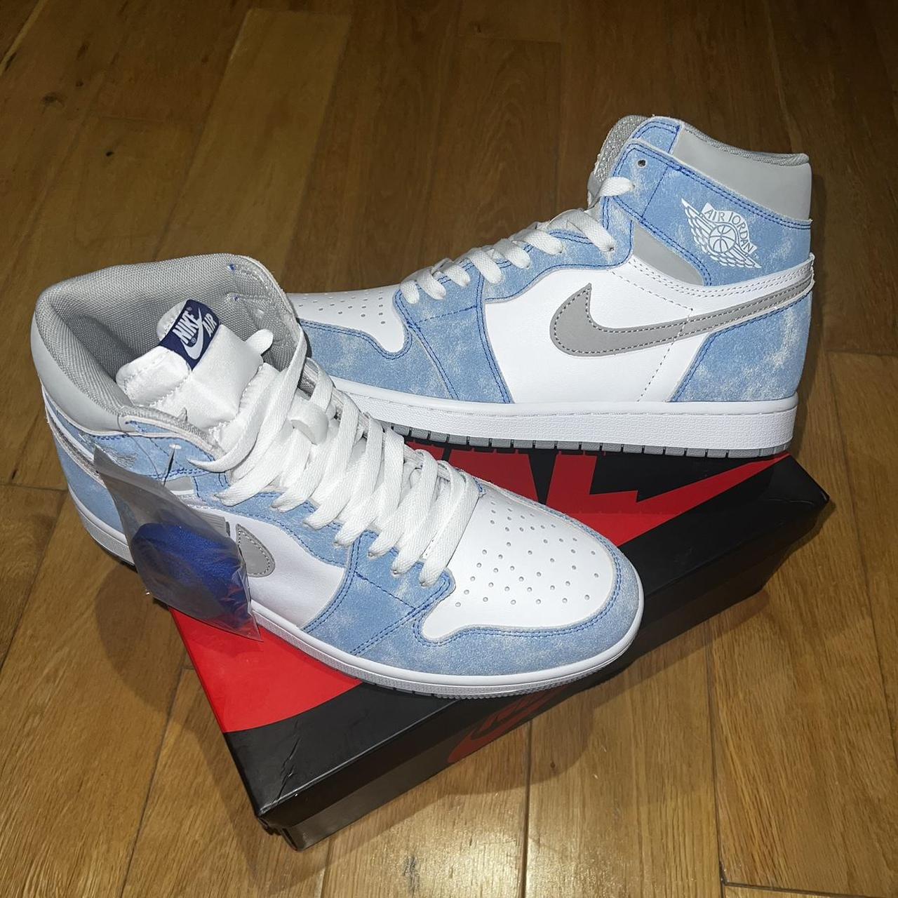 where to buy jordan 1 in london