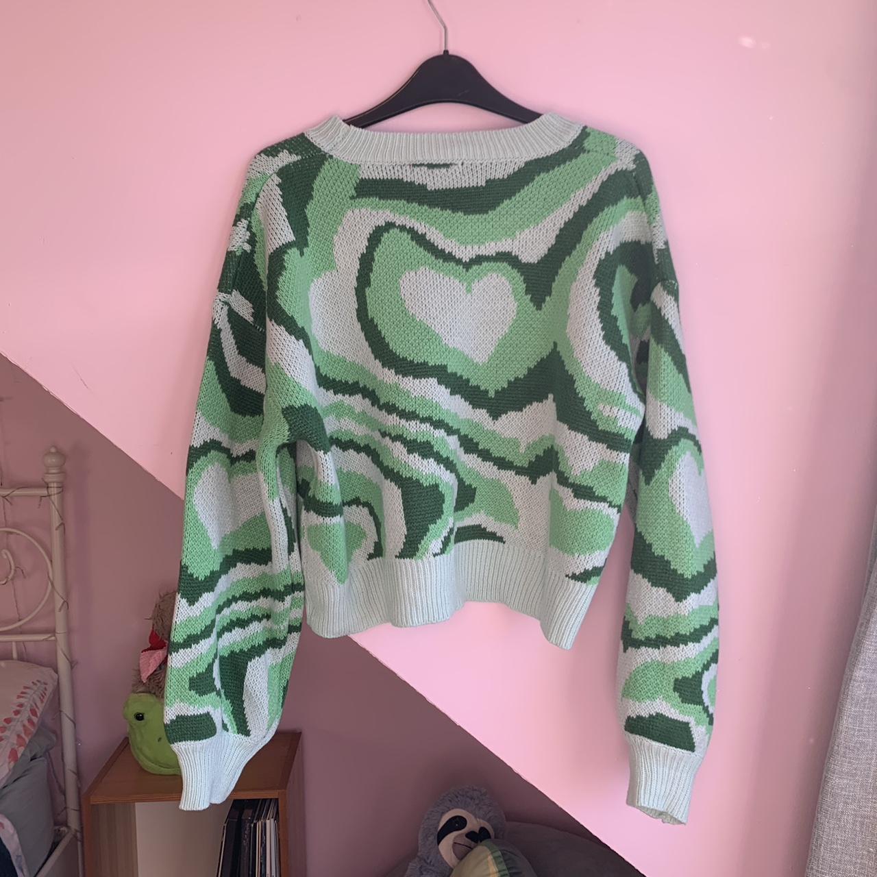 MESSAGE BEFORE BUYING SHEIN Green Abstract Swirl... - Depop