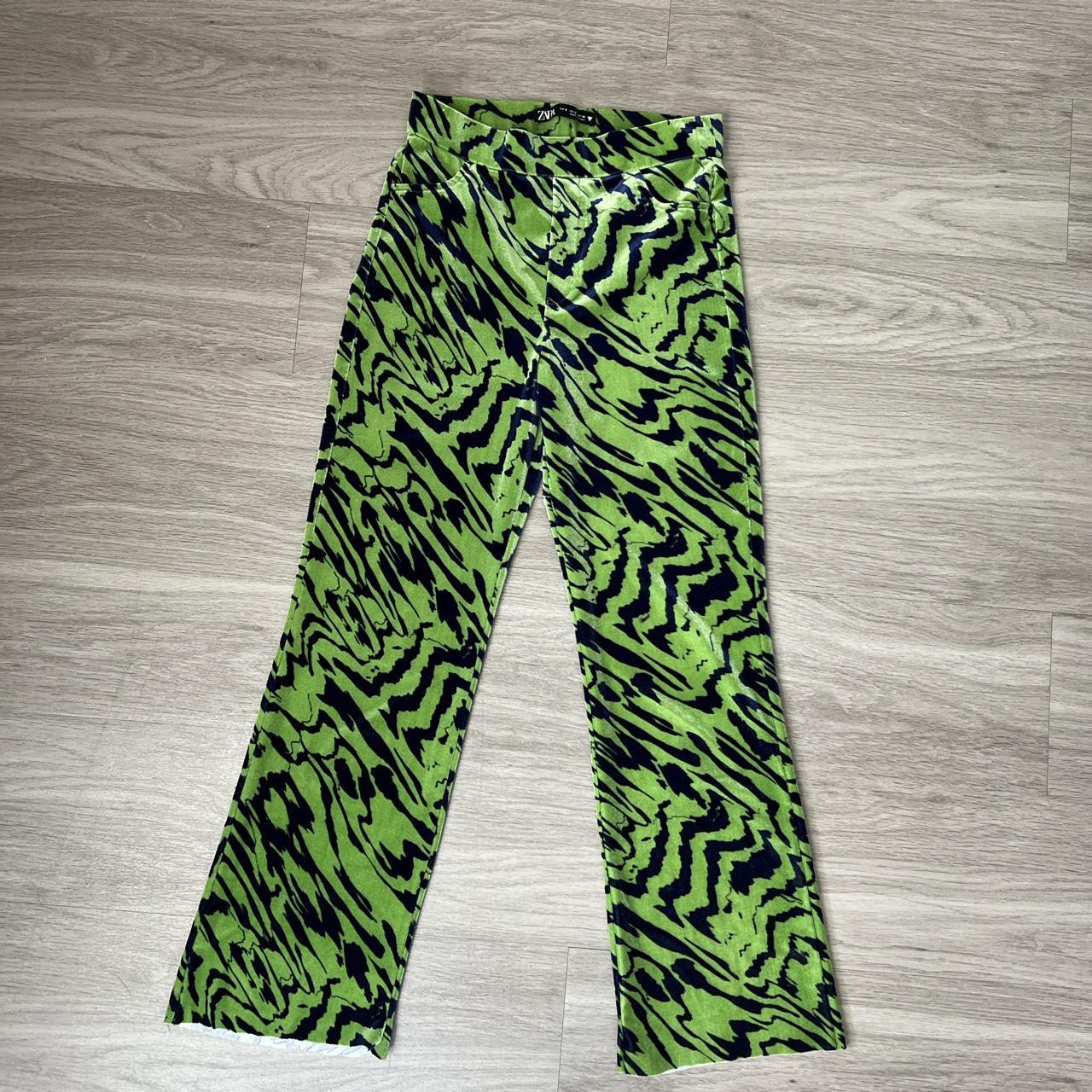 Zara pattern pants in green and blue size small - Depop