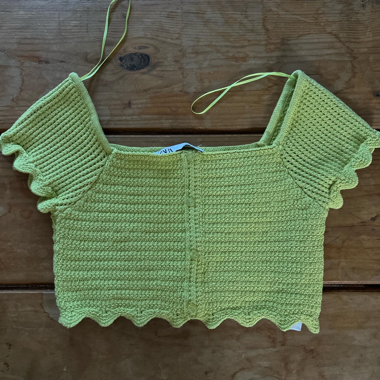 Zara Women's Green and Yellow Croptop Depop