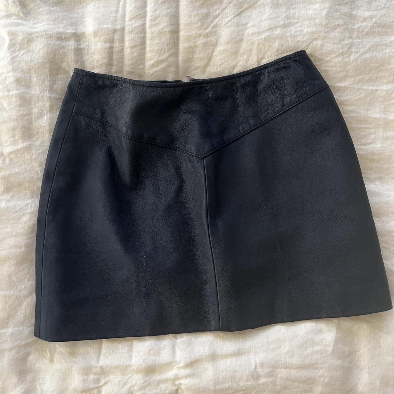 Hottest little vintage black leather mini skirt.... - Depop