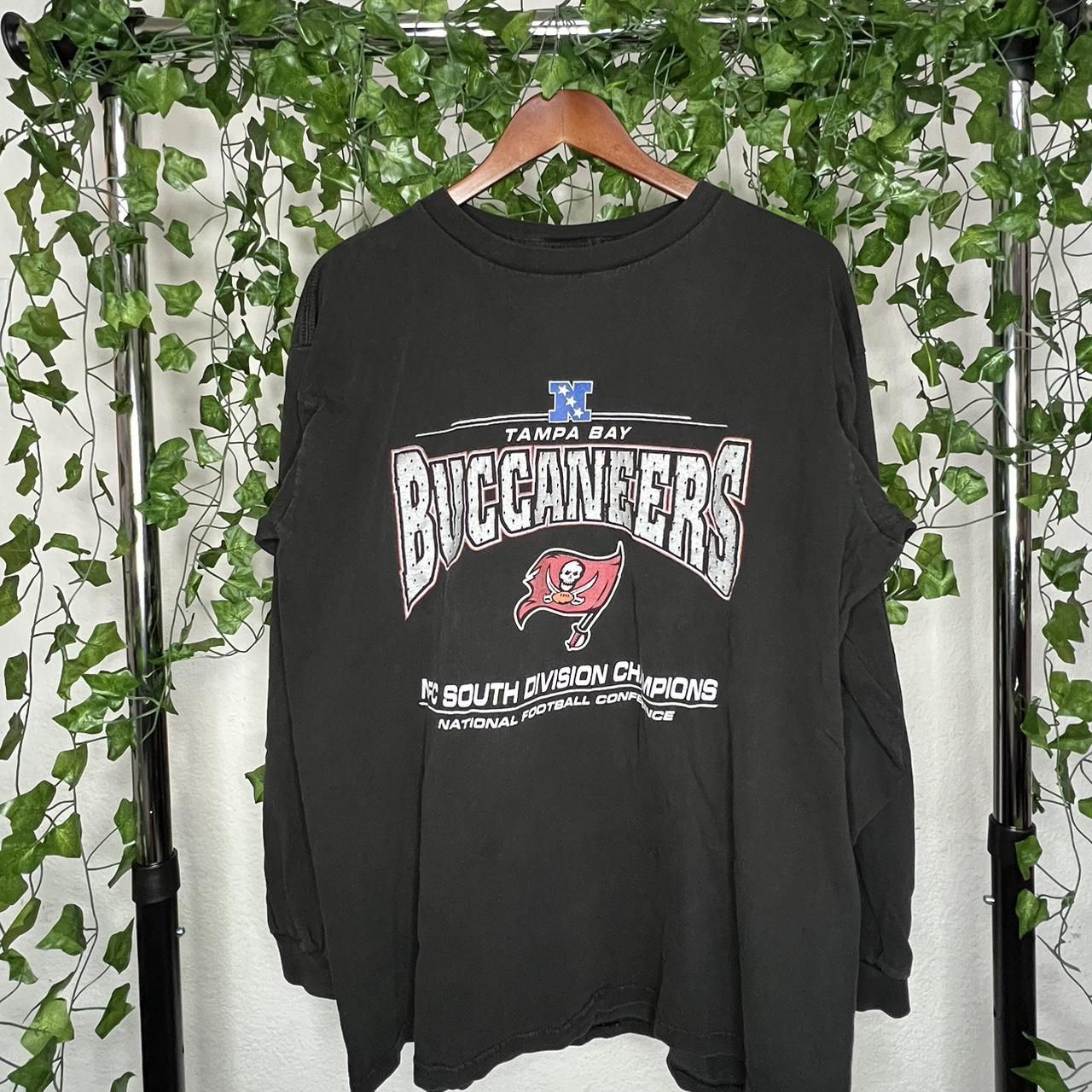 Tampa Bay Buccaneers Long Sleeve T Shirt Size - Depop