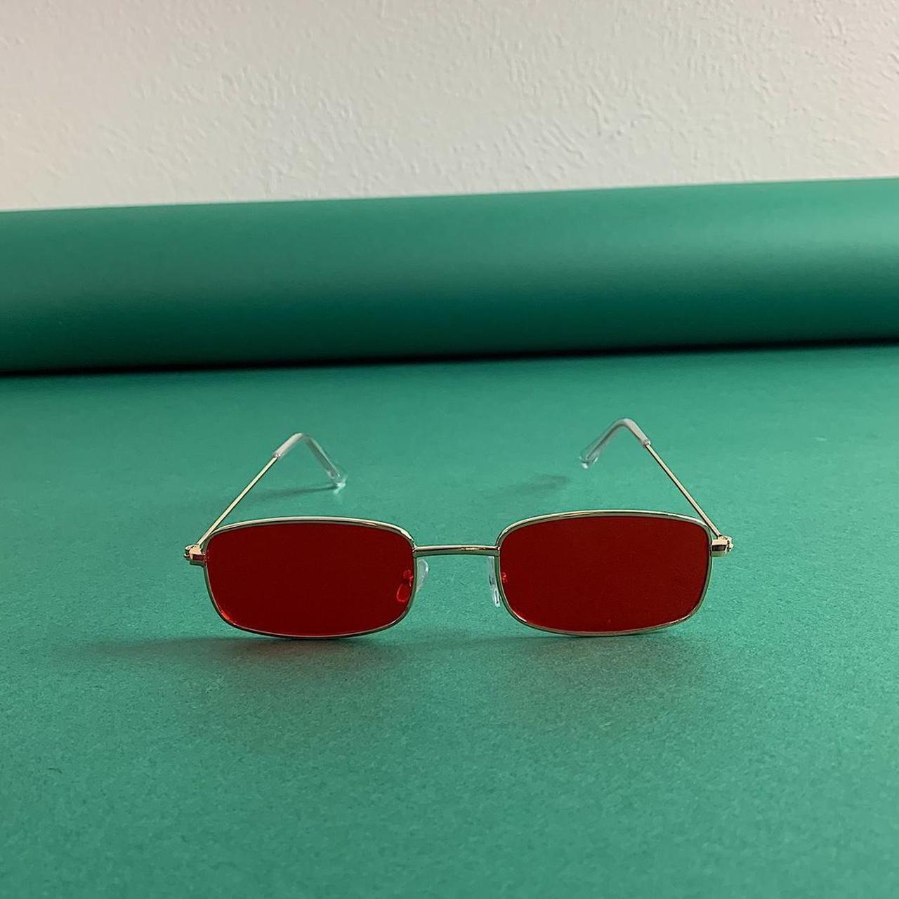 Cyber Y2k 90s 2000s vintage unique slim style gold | Depop