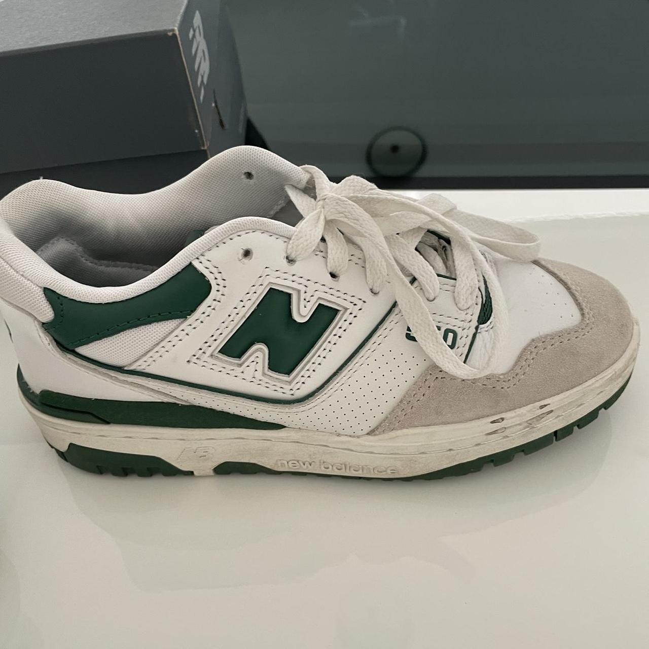 New Balance Women's White and Green Trainers | Depop
