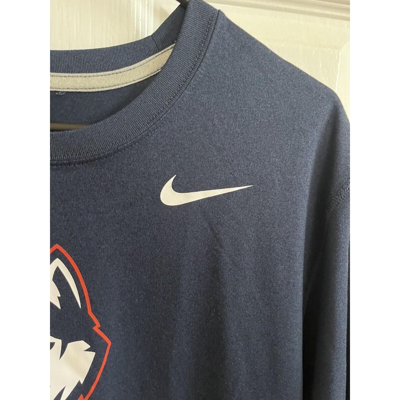 nike uconn shirt