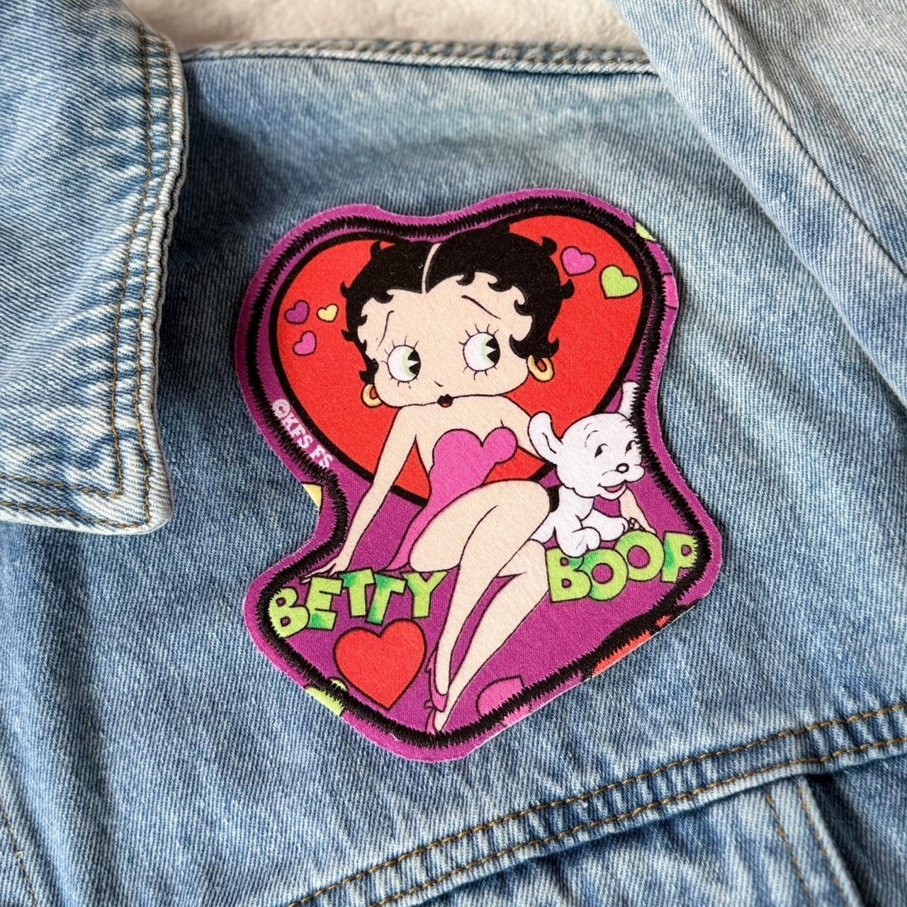item listed by reworkedbykenz