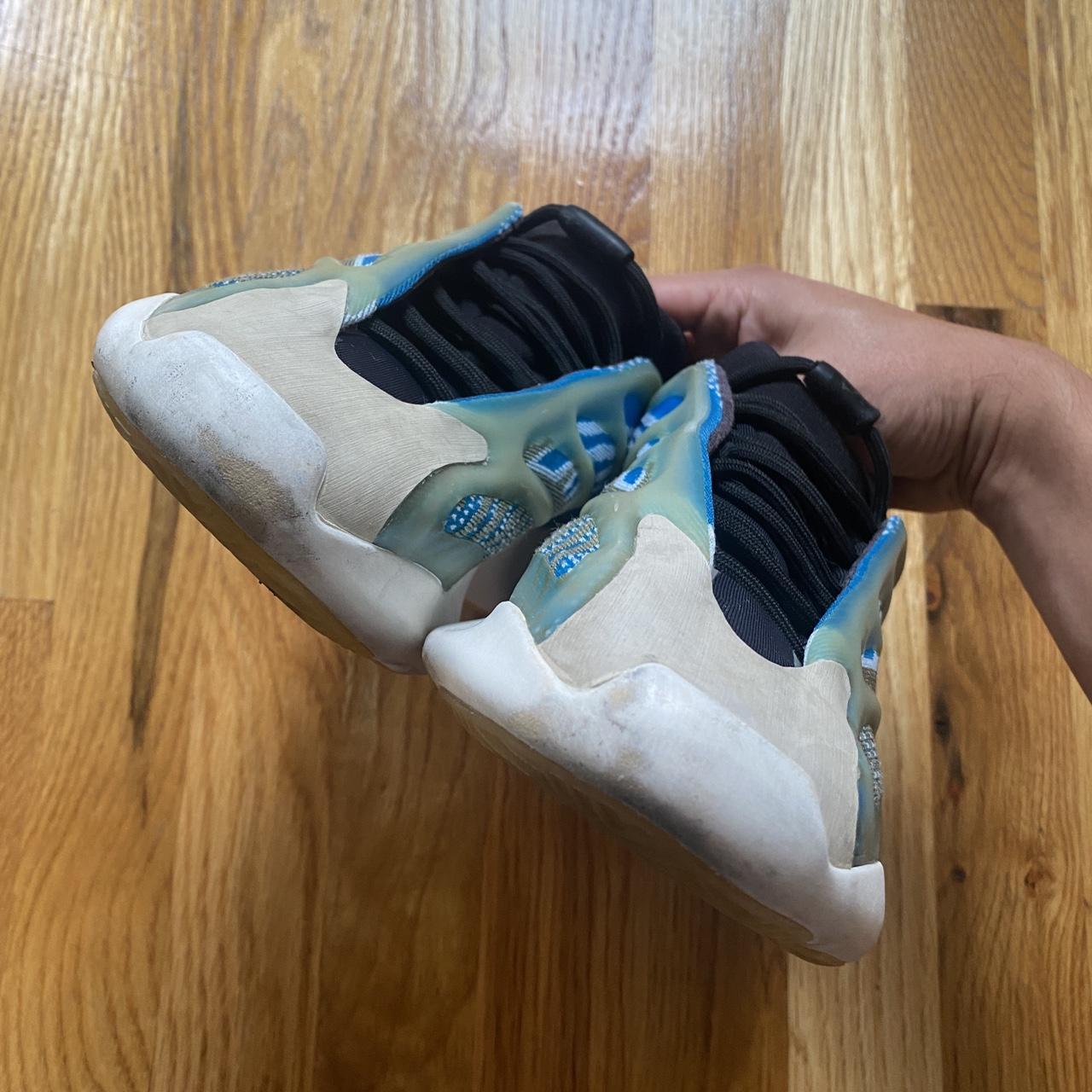 yeezy 700 v3 arzareth glow in the dark