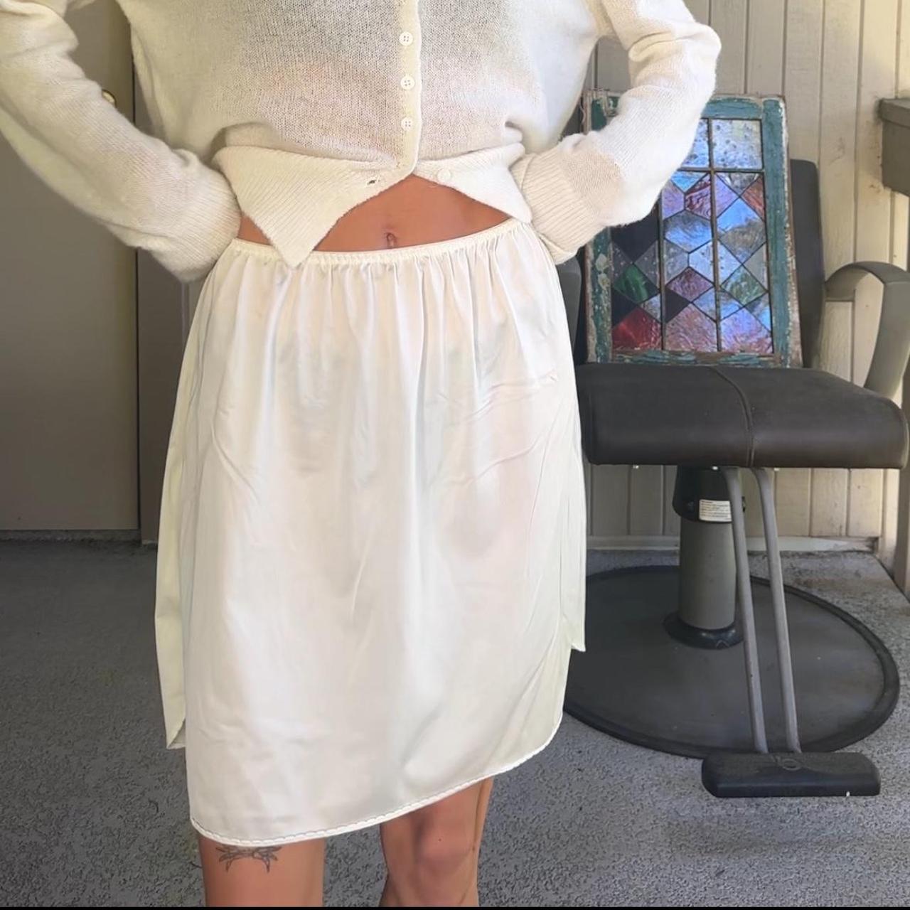 Women's Skirt - White/Cream - S – vintage mini sl… - image 2