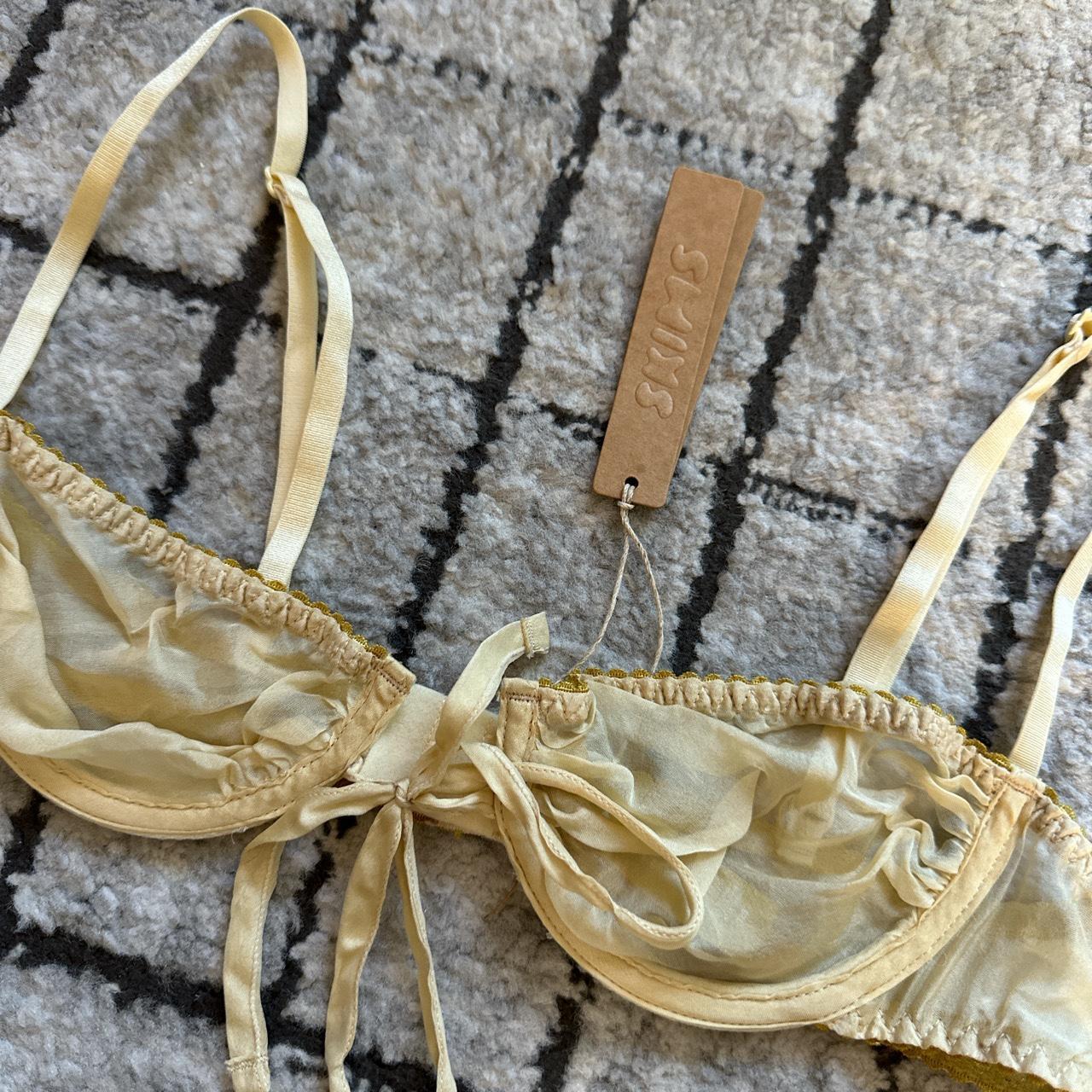 Skims Beige Bra Never Worn/brand New Size:... - Depop