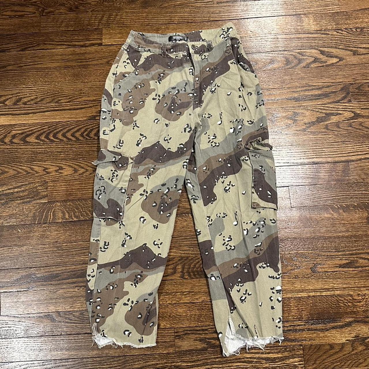 Buy Missguided Camo Printed Cargo Trousers - Grey | Nelly.com