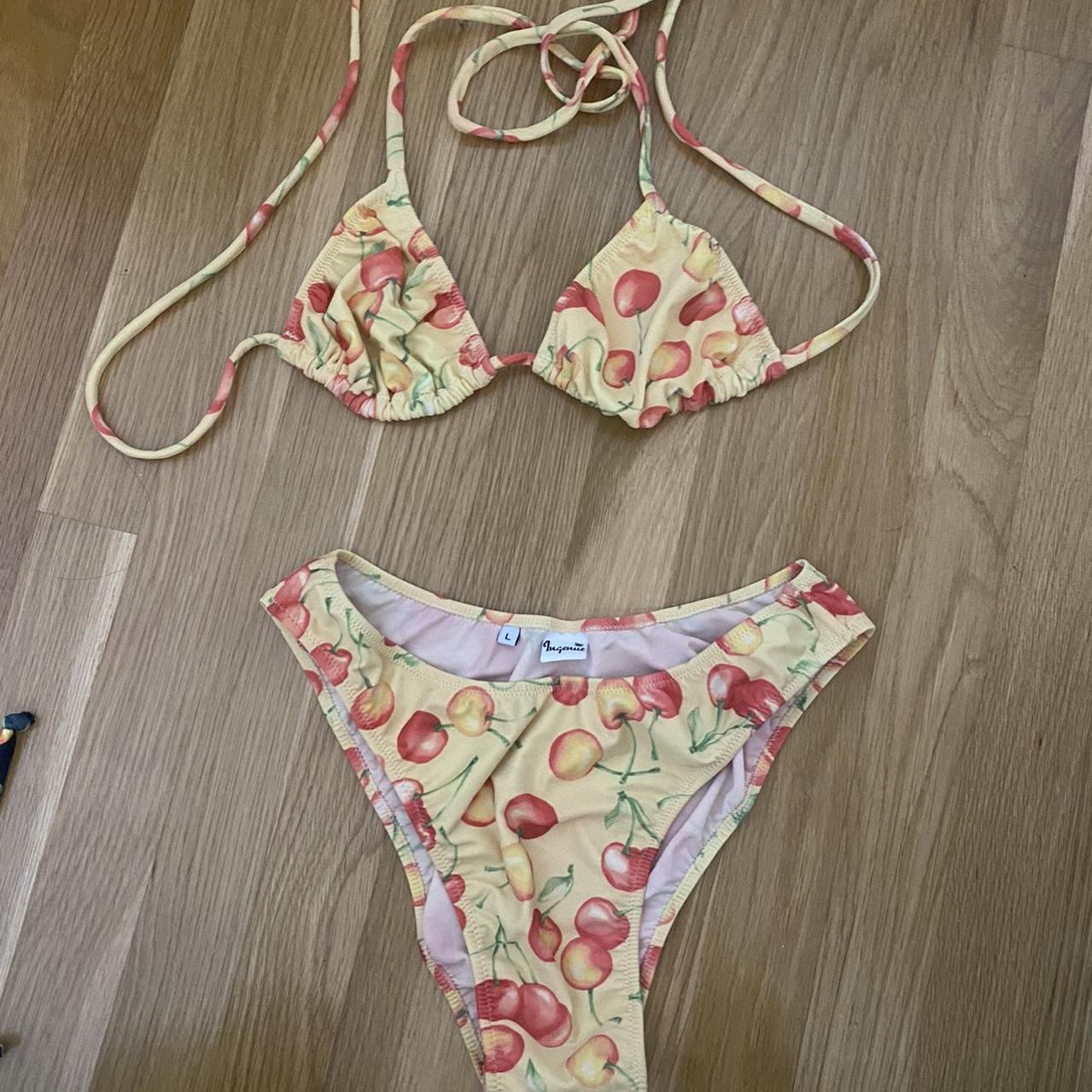 Womens Bikinis And Tankini Sets Depop 0676