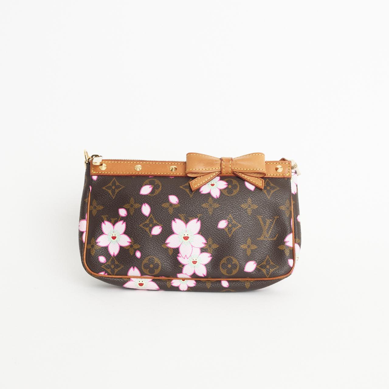 Louis-Vuitton-Murakami-Cherry-Blossom-Pochette-Accessoires-M92006 –  dct-ep_vintage luxury Store