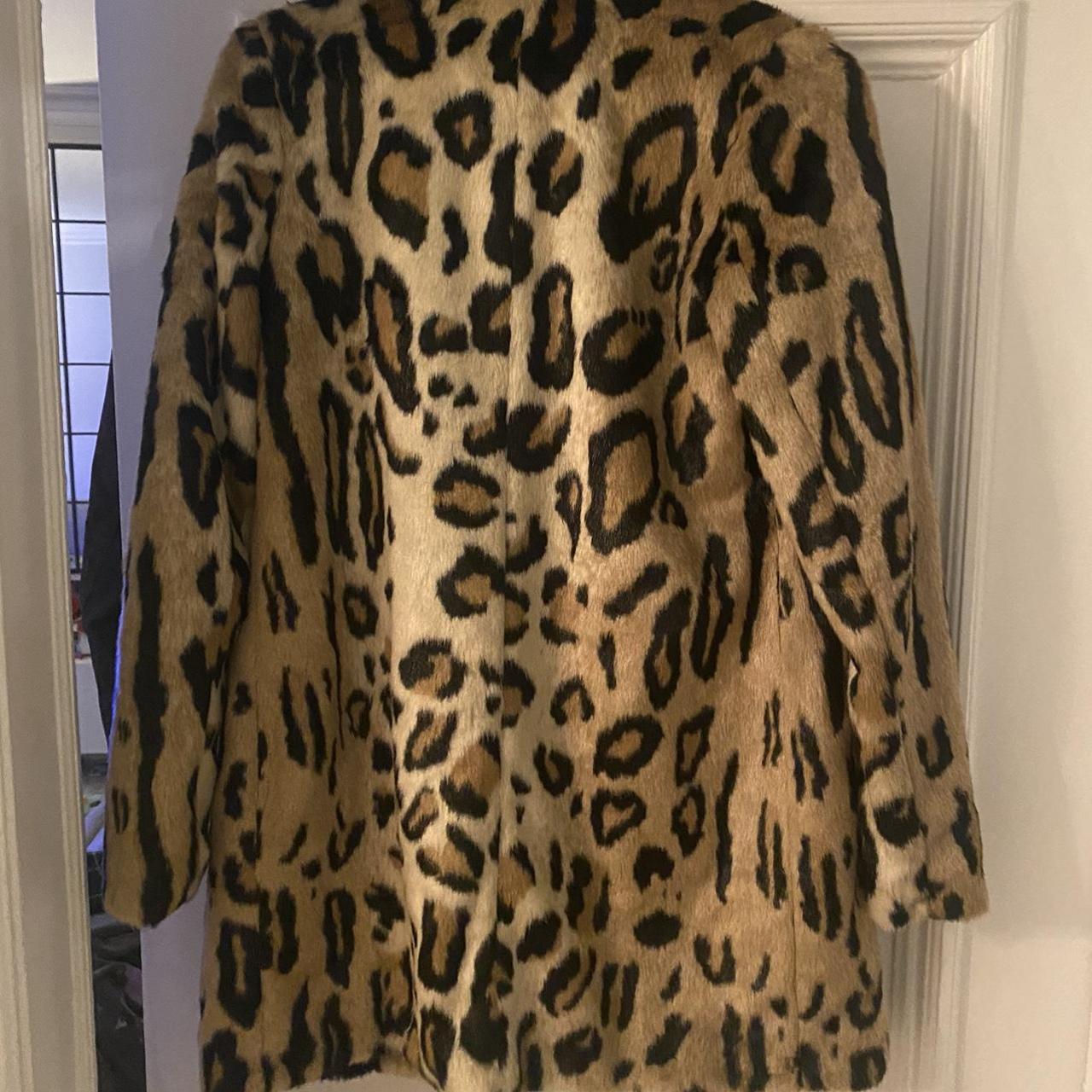 Urbancode on sale leopard coat