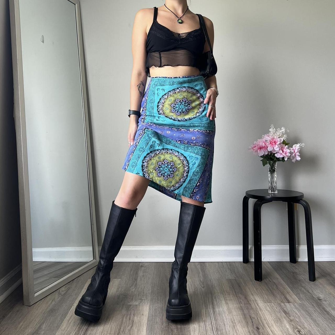 Vintage 90’s Bandana MIDI Skirt •Brand Studio C... Depop