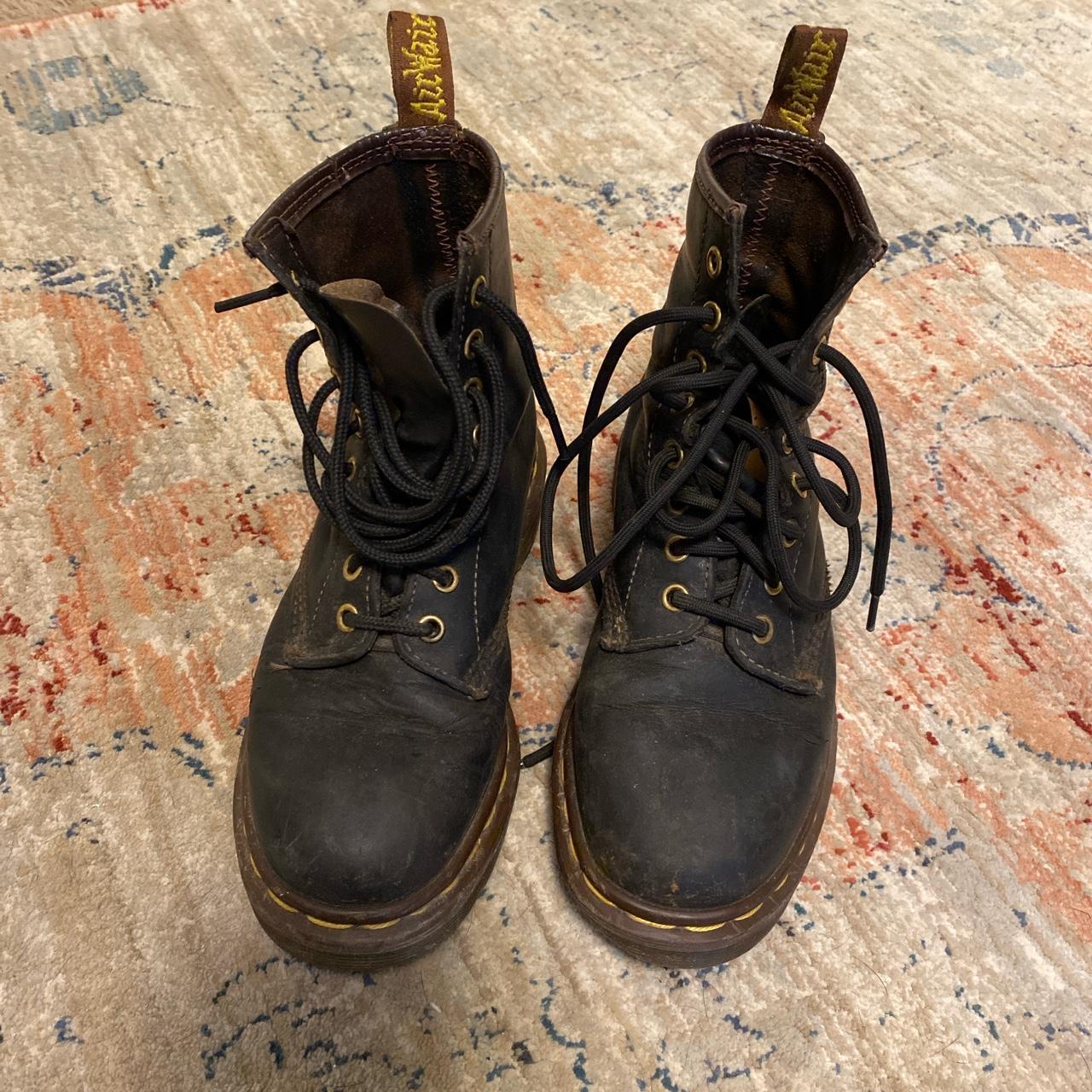 doc martens queen