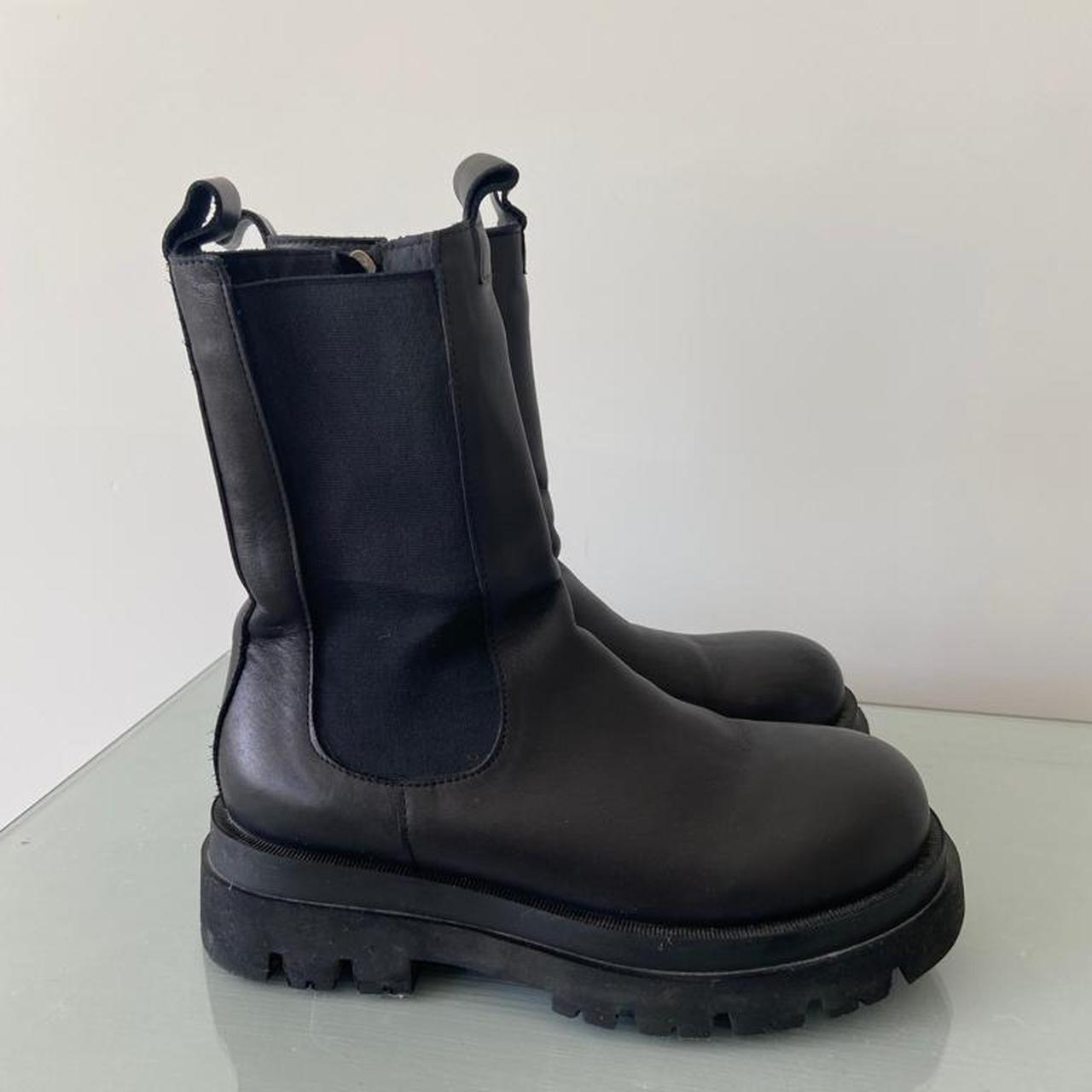 Chunky Black Leather Chelsea Boots Size 4... - Depop