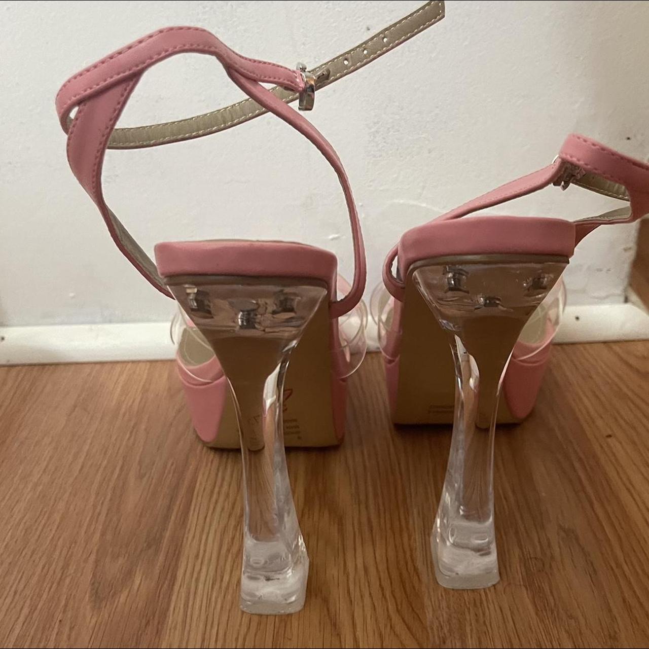 Fashion Nova Women's Sandals Depop