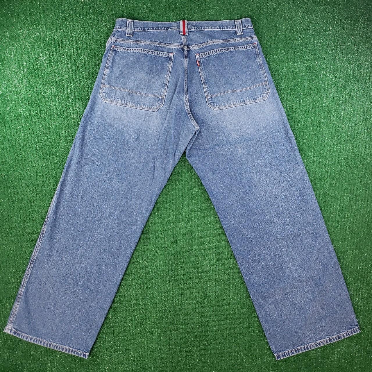 Vintage 2000s Y2K Baggy Straight Leg Fit Levis... - Depop