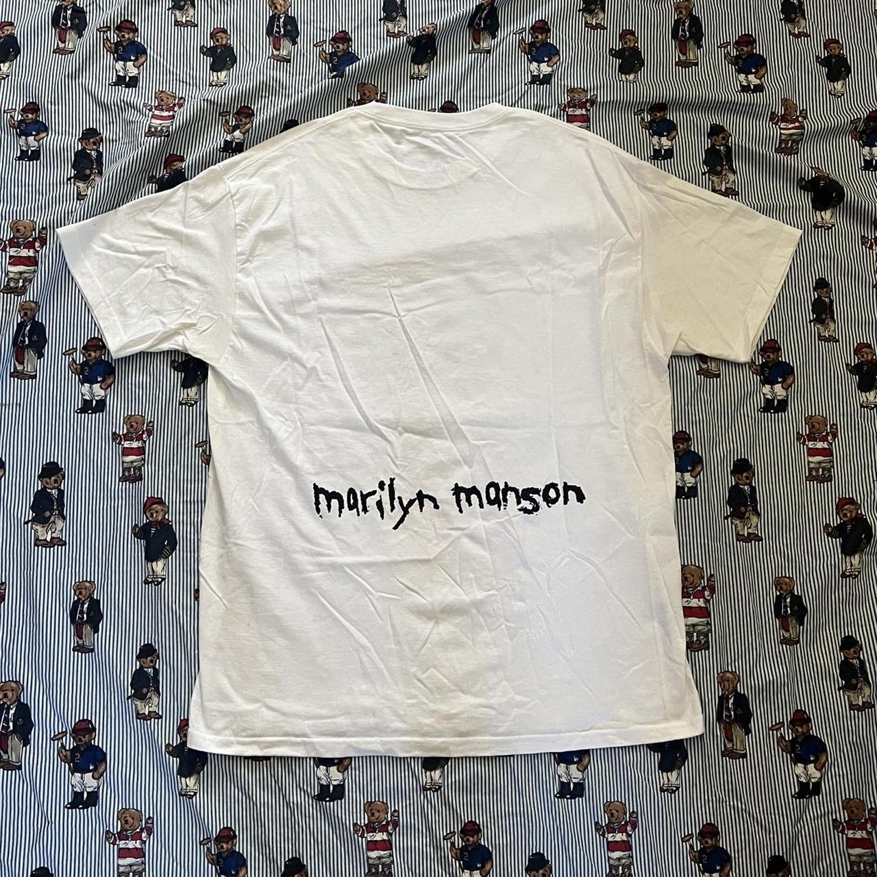 PLEASURES x Marilyn Manson コラボ ロングTシャツ PLEASURES/プレジャーズ×MARILYN MANSON/マリリン・マンソン