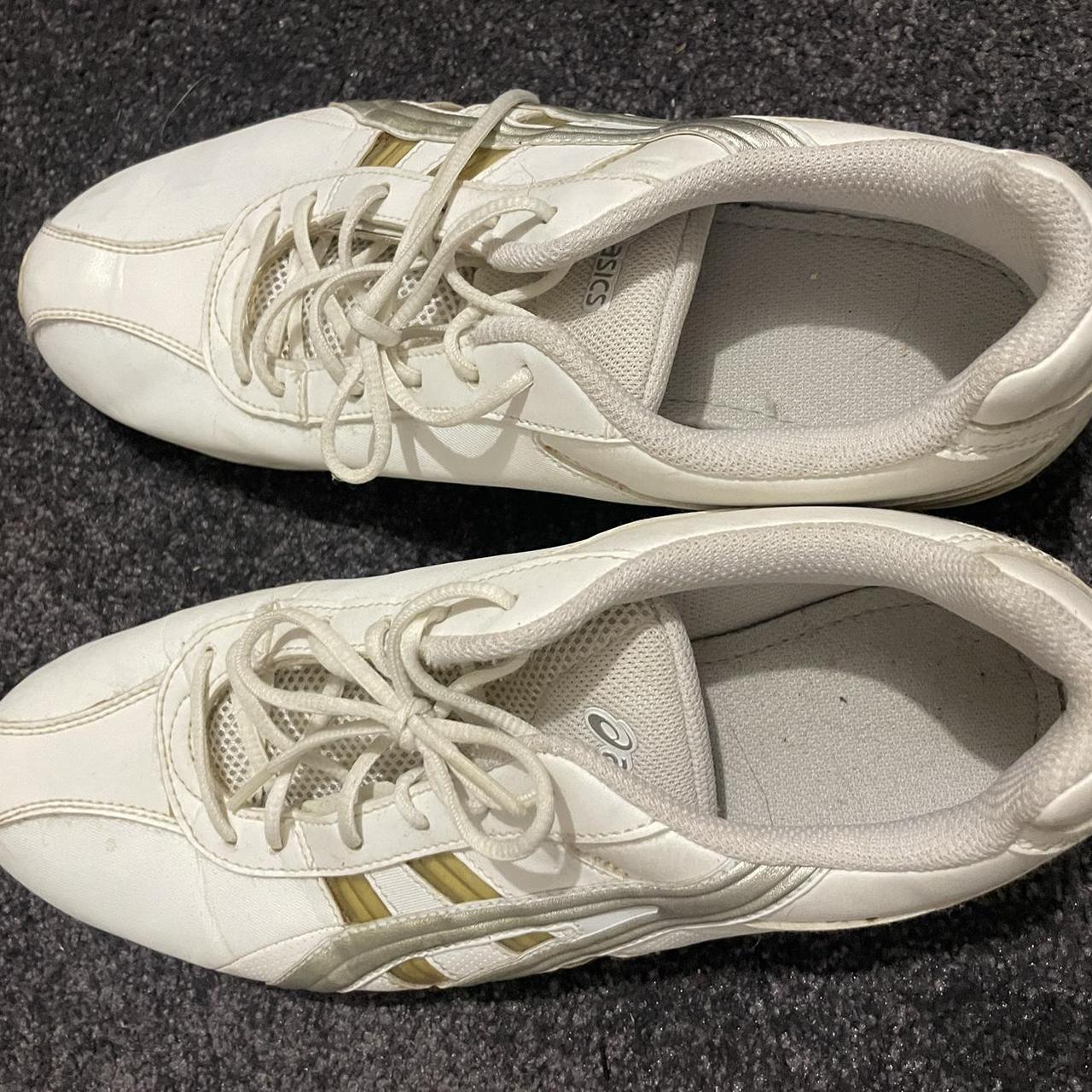 Vintage ASICS Cheer 6 sneakers Worn but in good