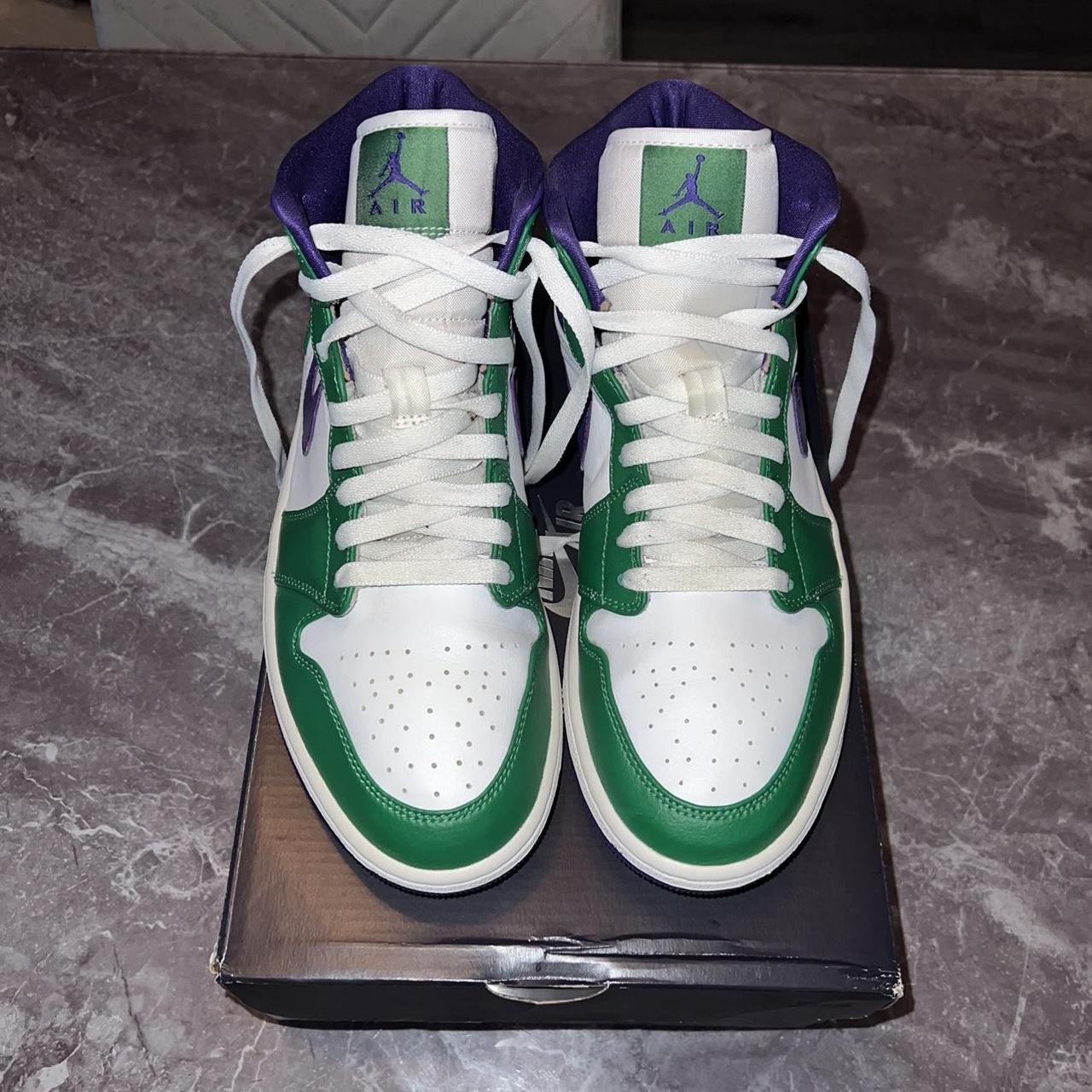 人気話題！Nike Air Jordan 1 Mid Incredible Hulk Nike Air Jordan 1 Retro Mid Shoes Incredible Hulk Purple