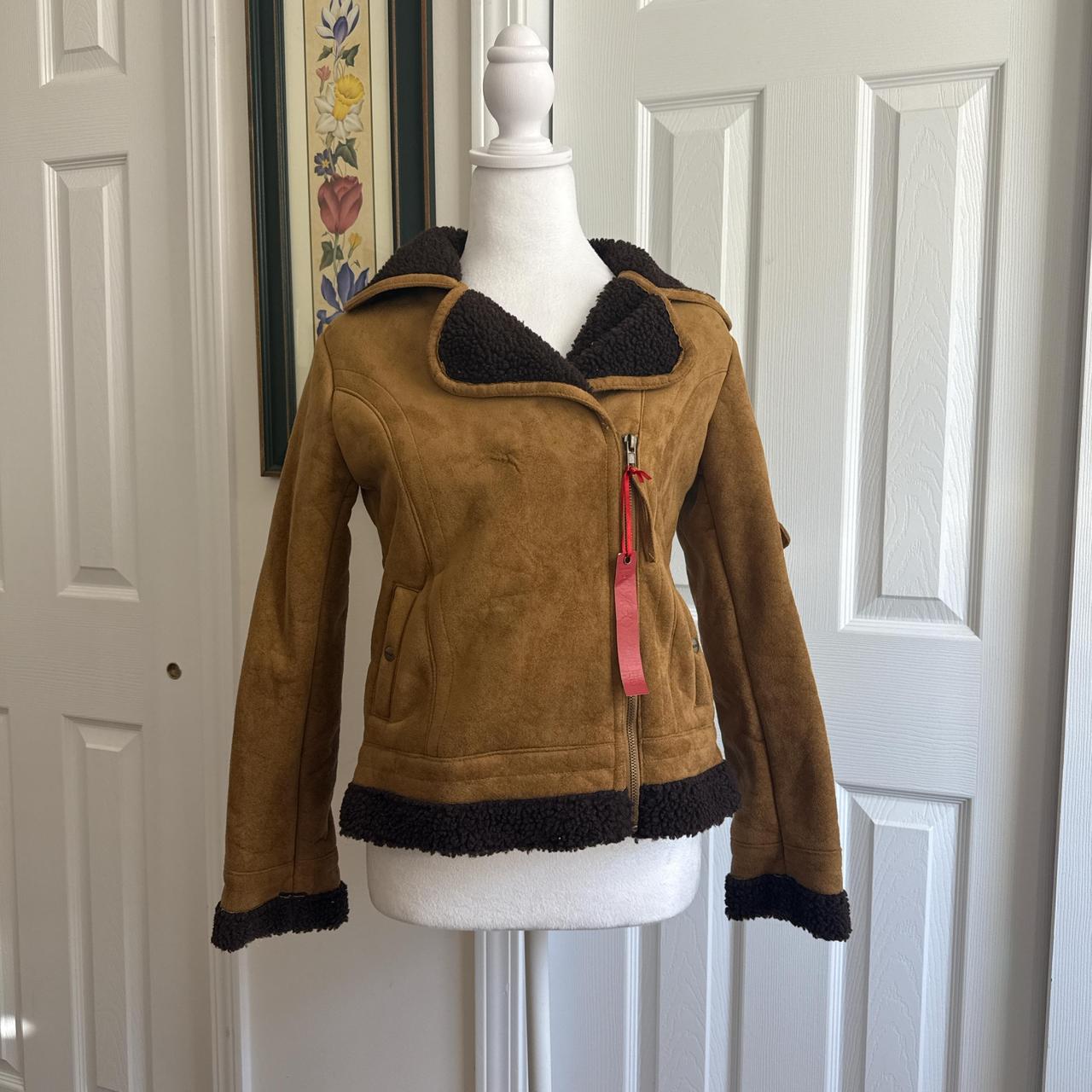 item listed by iwishihadagirltshirt