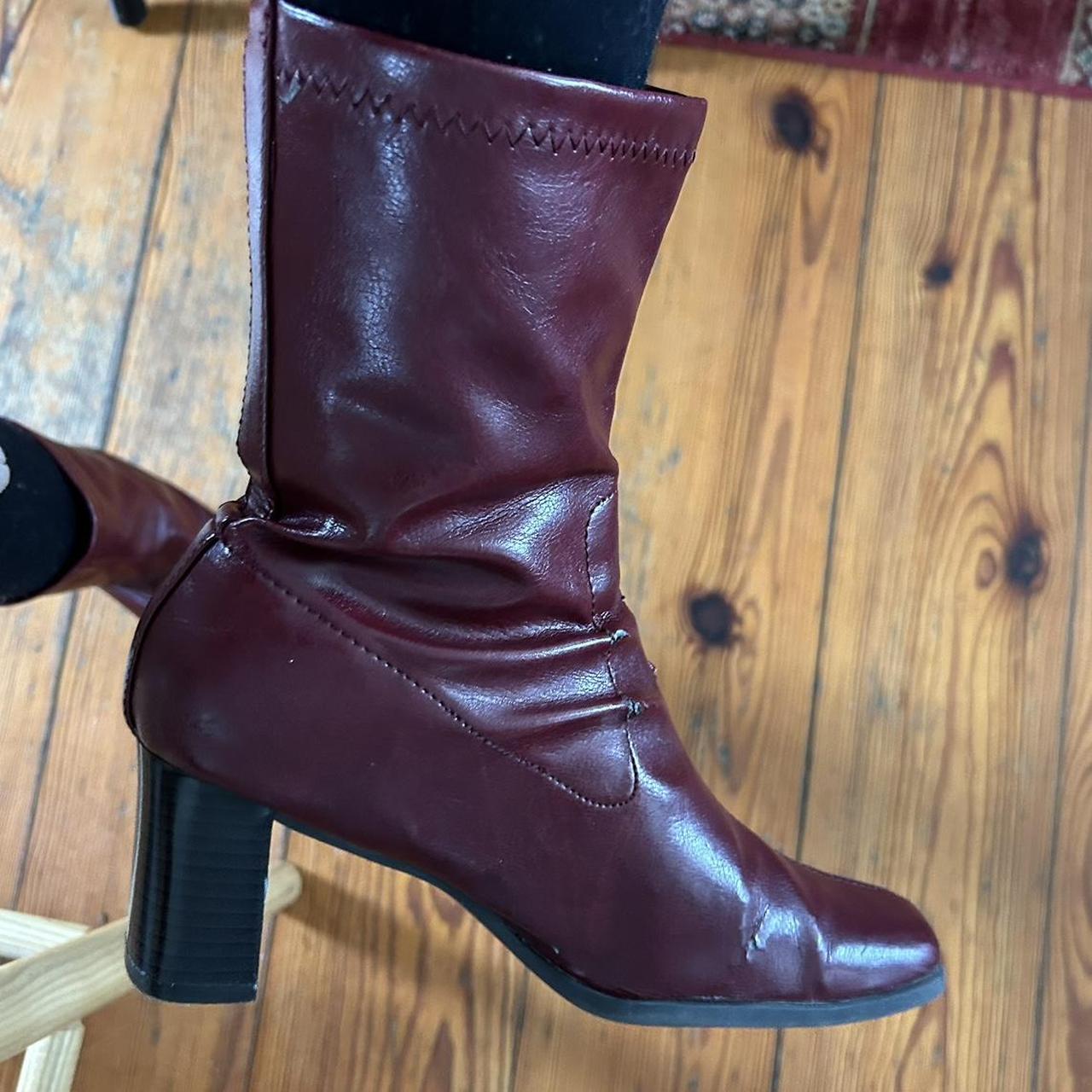 Women's Burgundy Boots Depop