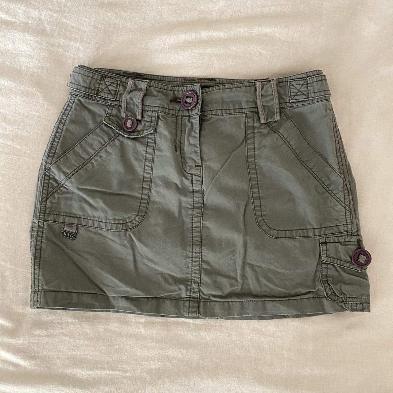 y2k low rise army green cargo mini skirt by mng... - Depop