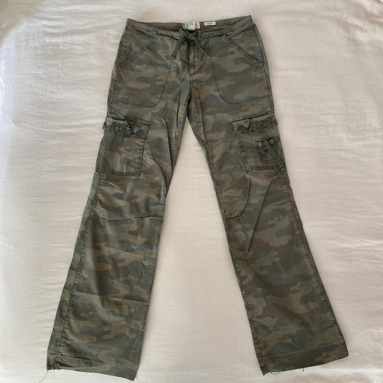 early 2000s old navy camo cargo flare pants with bow... - Depop