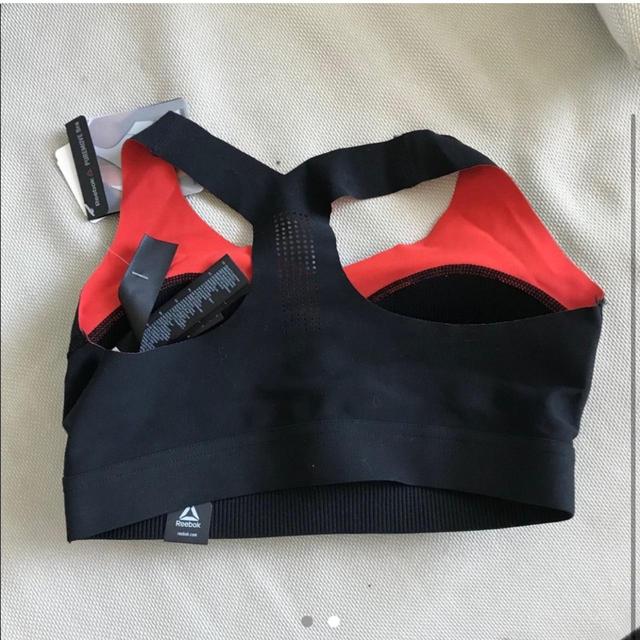 Reebok Black Sports Bra With Padding XS brand new - Depop