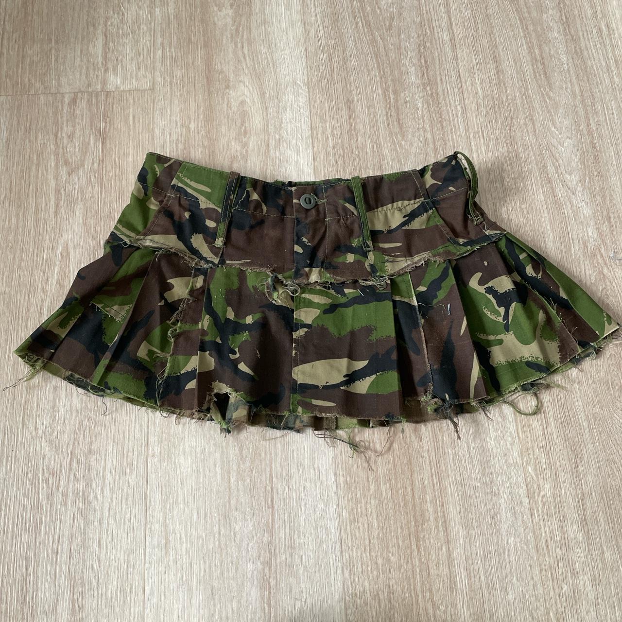 Camo skirt outlet distressed