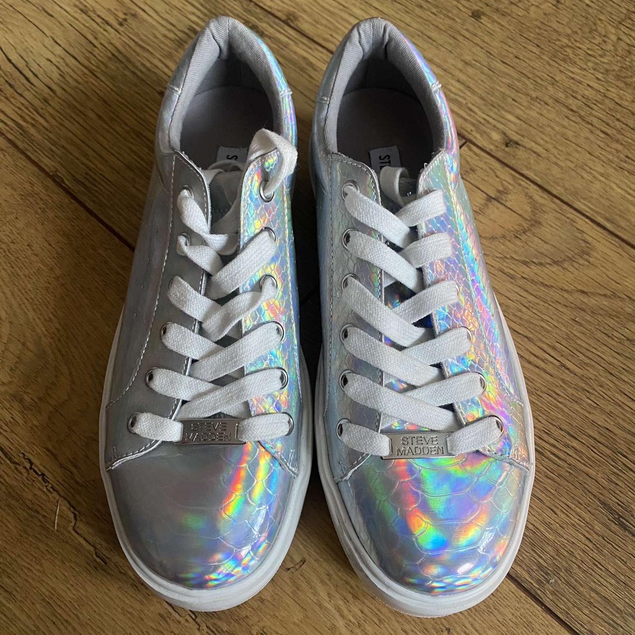 Steve madden best sale holographic sneakers