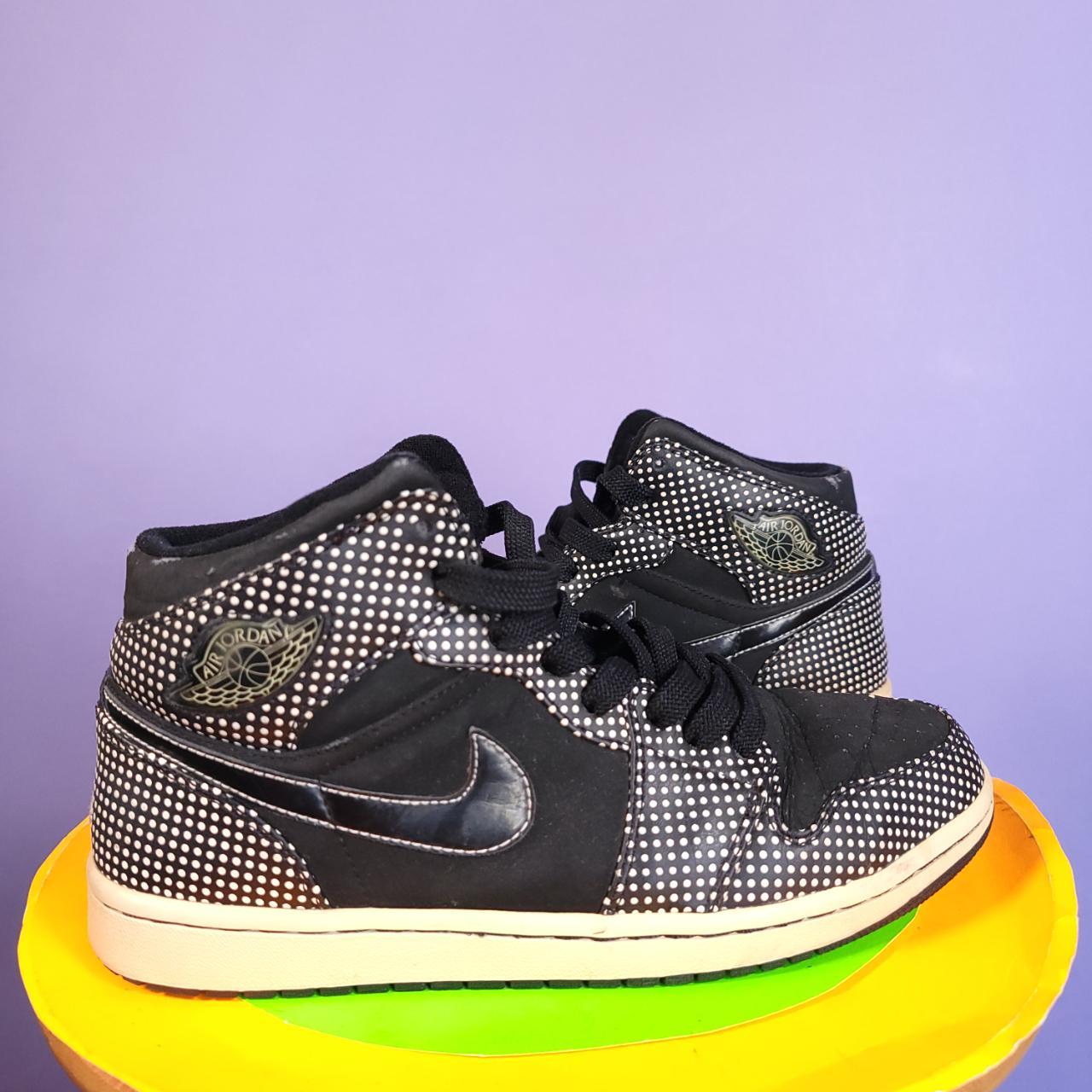 White Jordan Mid Polka Dot AIR JORDAN MID POLKA DOT SWOOSH HALF