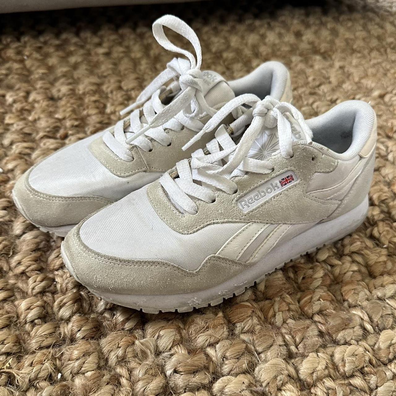 Reebok Women's White and Cream Trainers | Depop