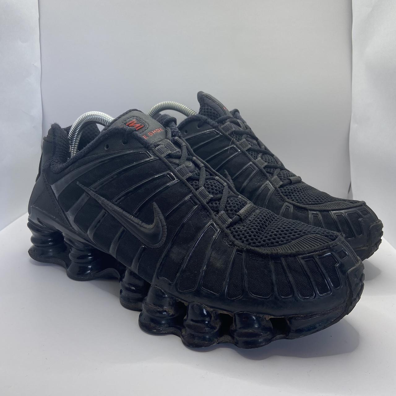 nike shox tl black and white