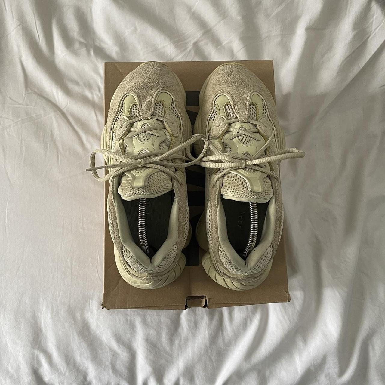 yeezy supermoon 500