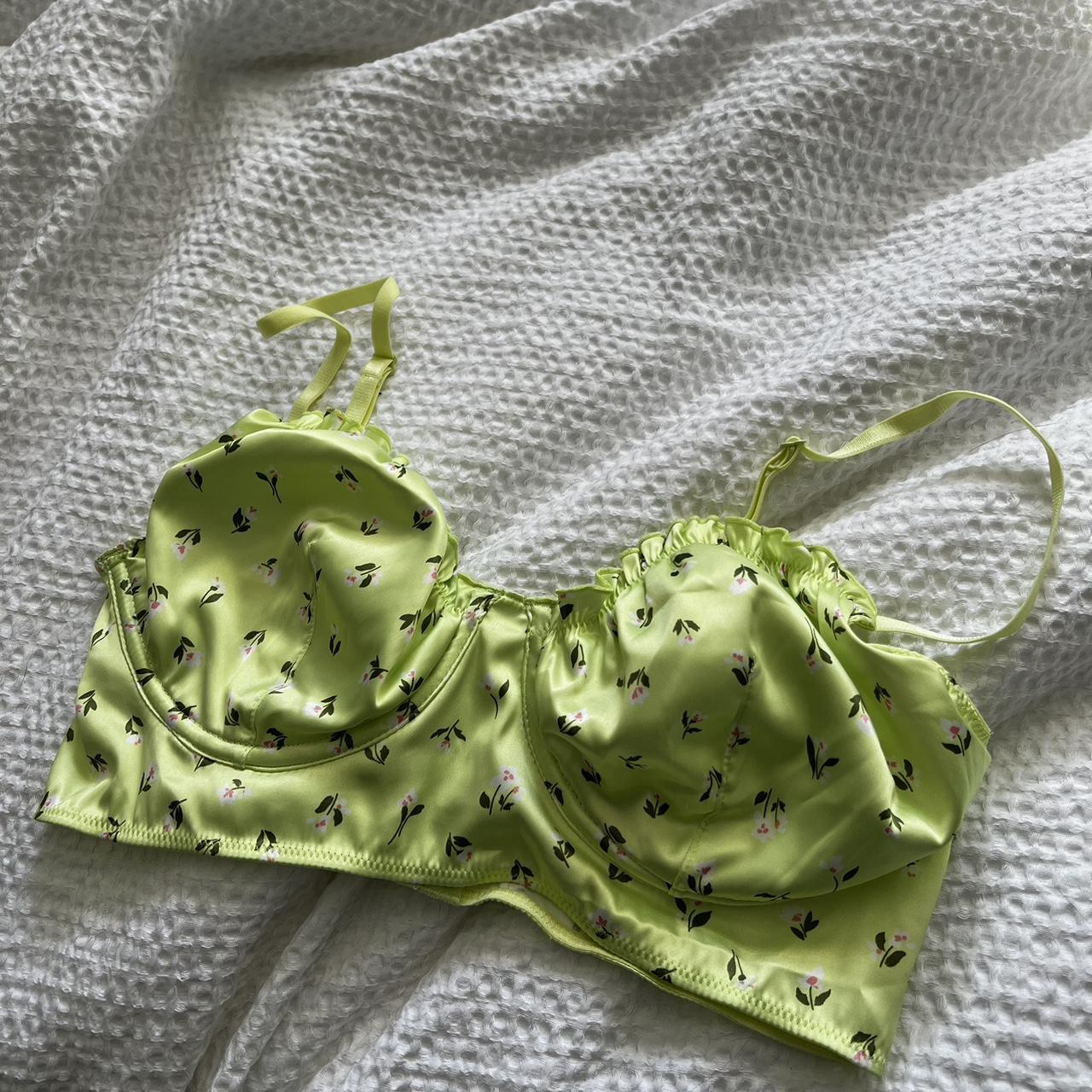 Monki satin floral bustier. Brand new! Never worn.... - Depop