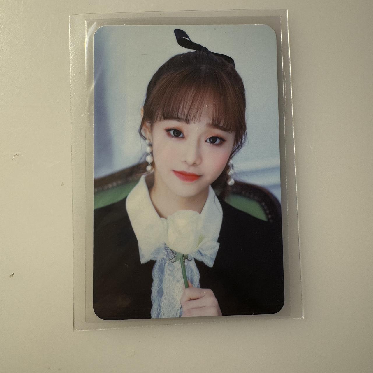 Chuu LOONA solo album first press photocard loop | Depop