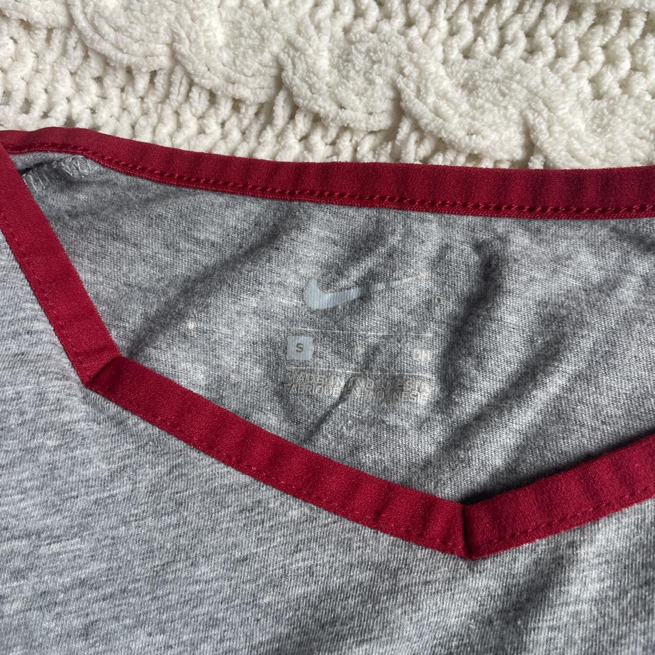 light grey nike shirt